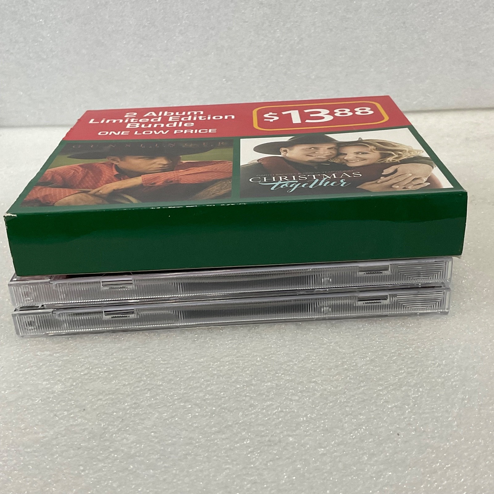 Garth Brooks Trisha Yearwood 2 Album Bundle Gunslinger & Christmas Together CD - Image 4