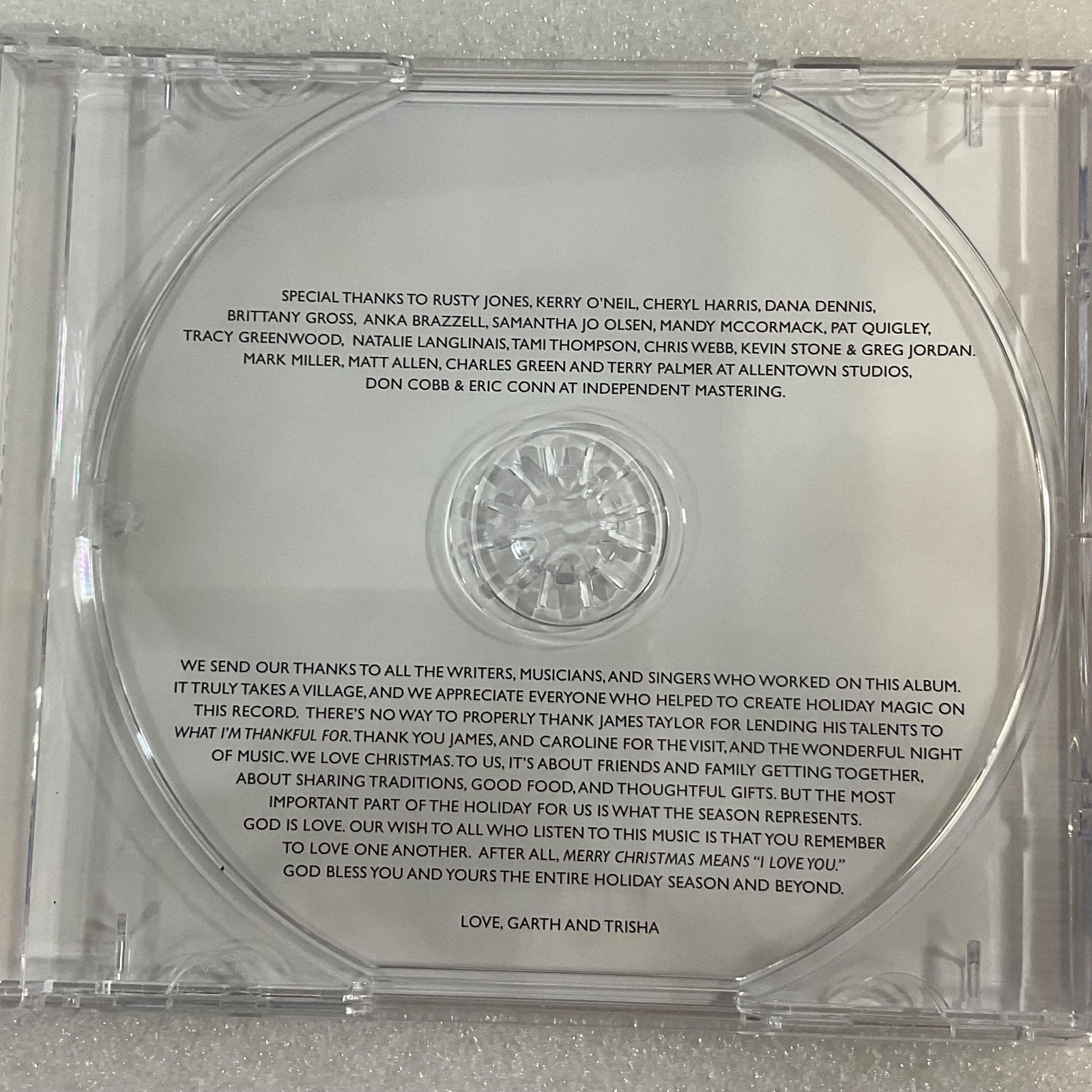 Garth Brooks Trisha Yearwood 2 Album Bundle Gunslinger & Christmas Together CD - Image 13