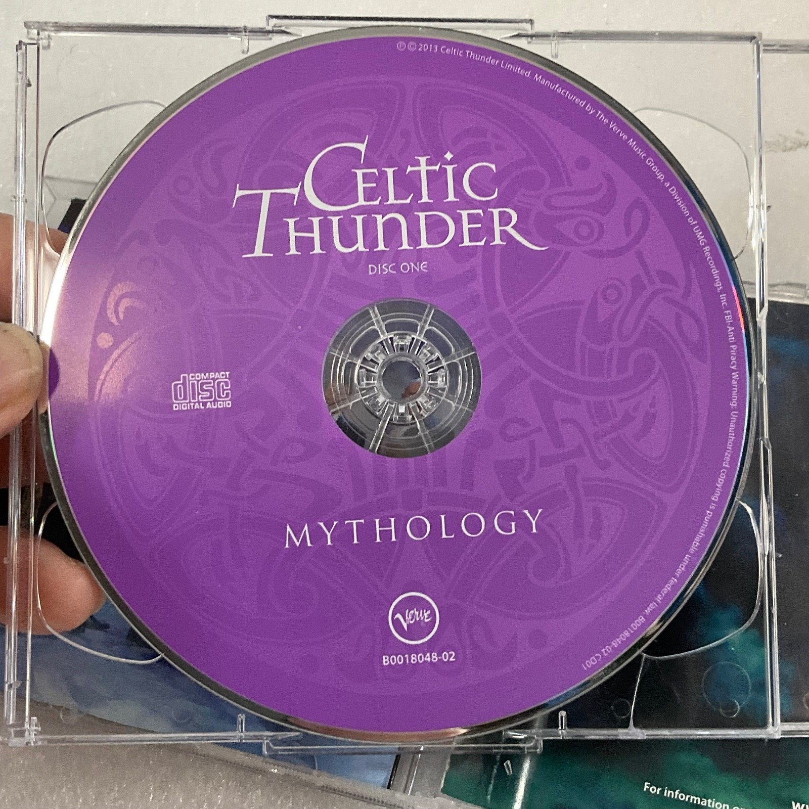 Celtic Thunder Mythology Deluxe Double CD 2013 Verve B0018048-02 - Image 9