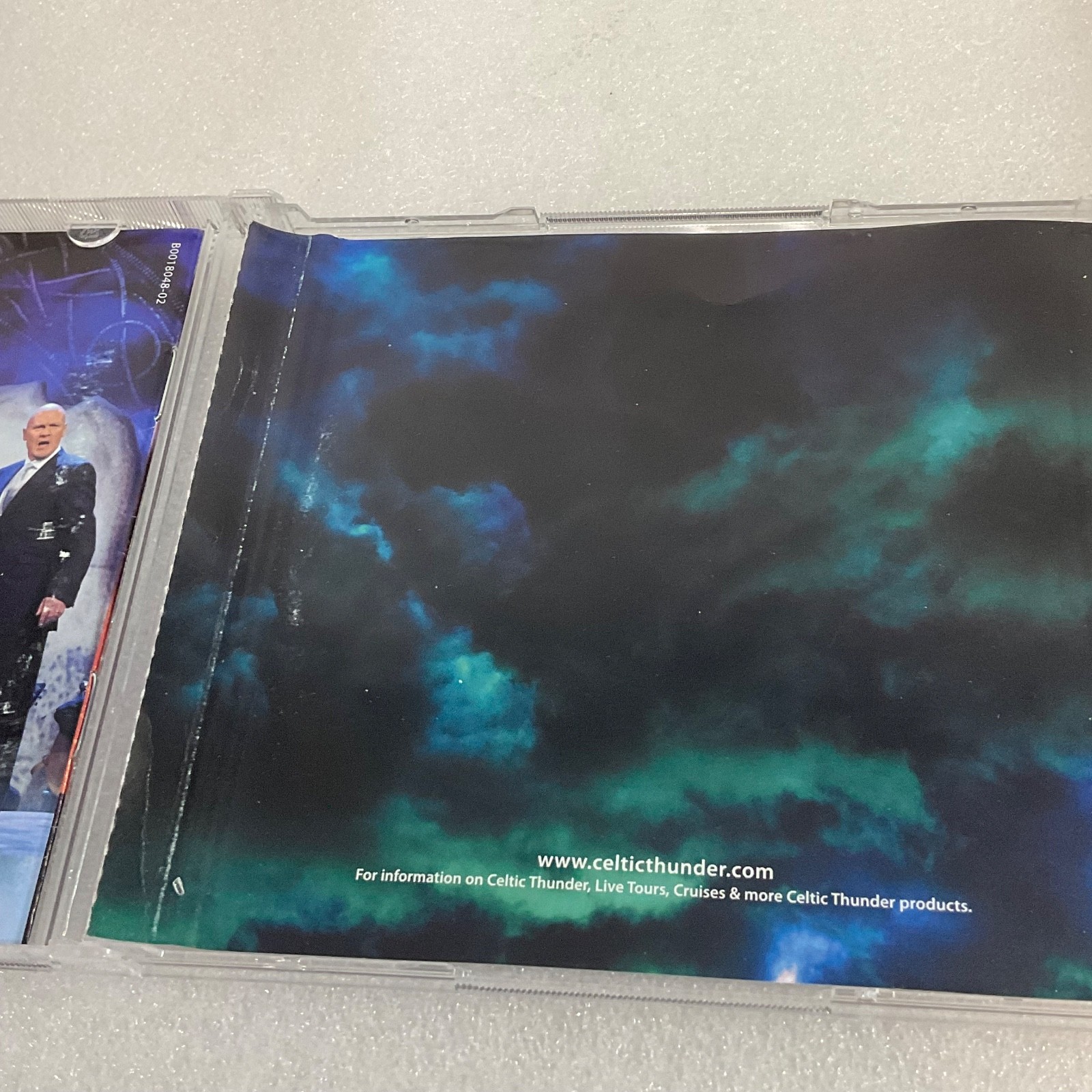 Celtic Thunder Mythology Deluxe Double CD 2013 Verve B0018048-02 - Image 10