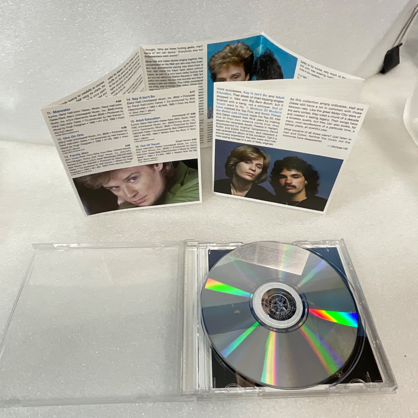 Hall & Oates The Very Best Of CD RCA BMG 2001 Digitally Remastered - Image 16