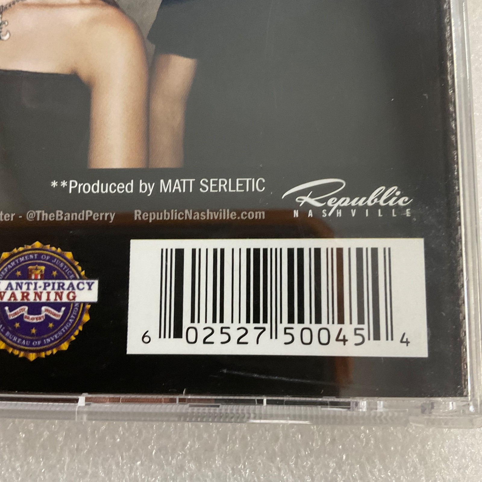 The Band Perry Self-Titled CD 2010 Republic Nashville Country Album - Image 10