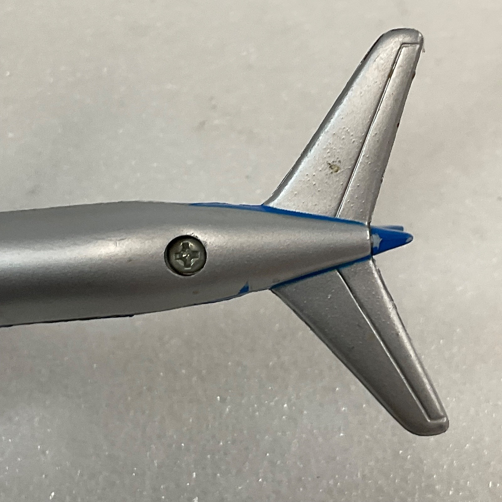 Maisto Boeing 777-200 Diecast AM Intercontinental Plane 5in Model Toy - Image 13