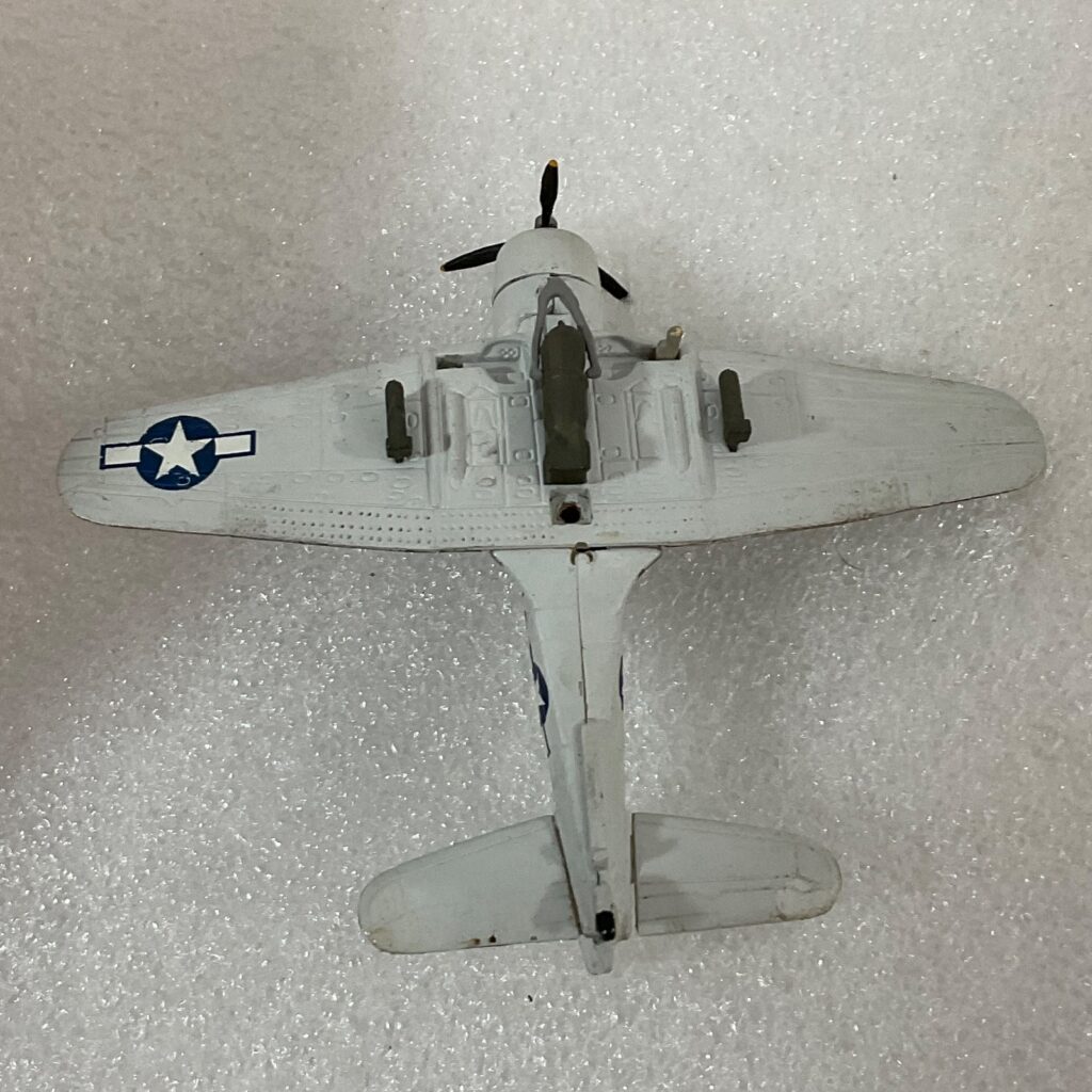 2007 20th Century Toys WWII Dive Bomber Model 3.5in Wingspan Plastic - Image 1