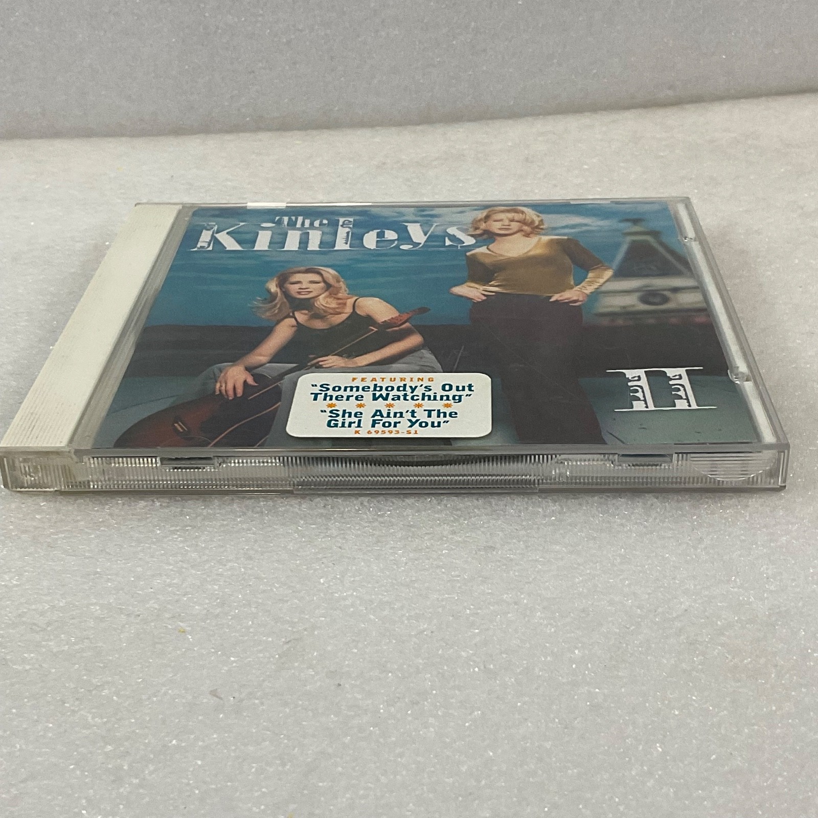 The Kinleys II CD 2000 Epic Country Album Somebody’s Out There Watching - Image 4