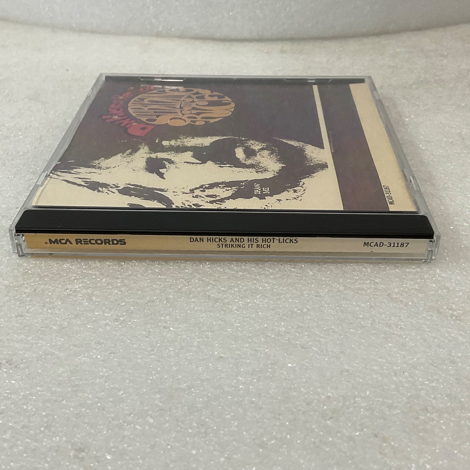 Dan Hicks & His Hot Licks Striking It Rich CD MCA Records MCAD-31187 - Image 3