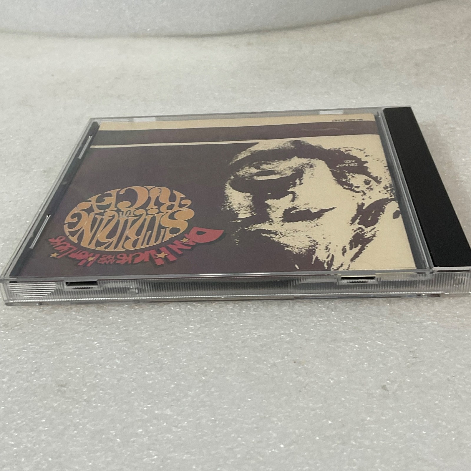 Dan Hicks & His Hot Licks Striking It Rich CD MCA Records MCAD-31187 - Image 6