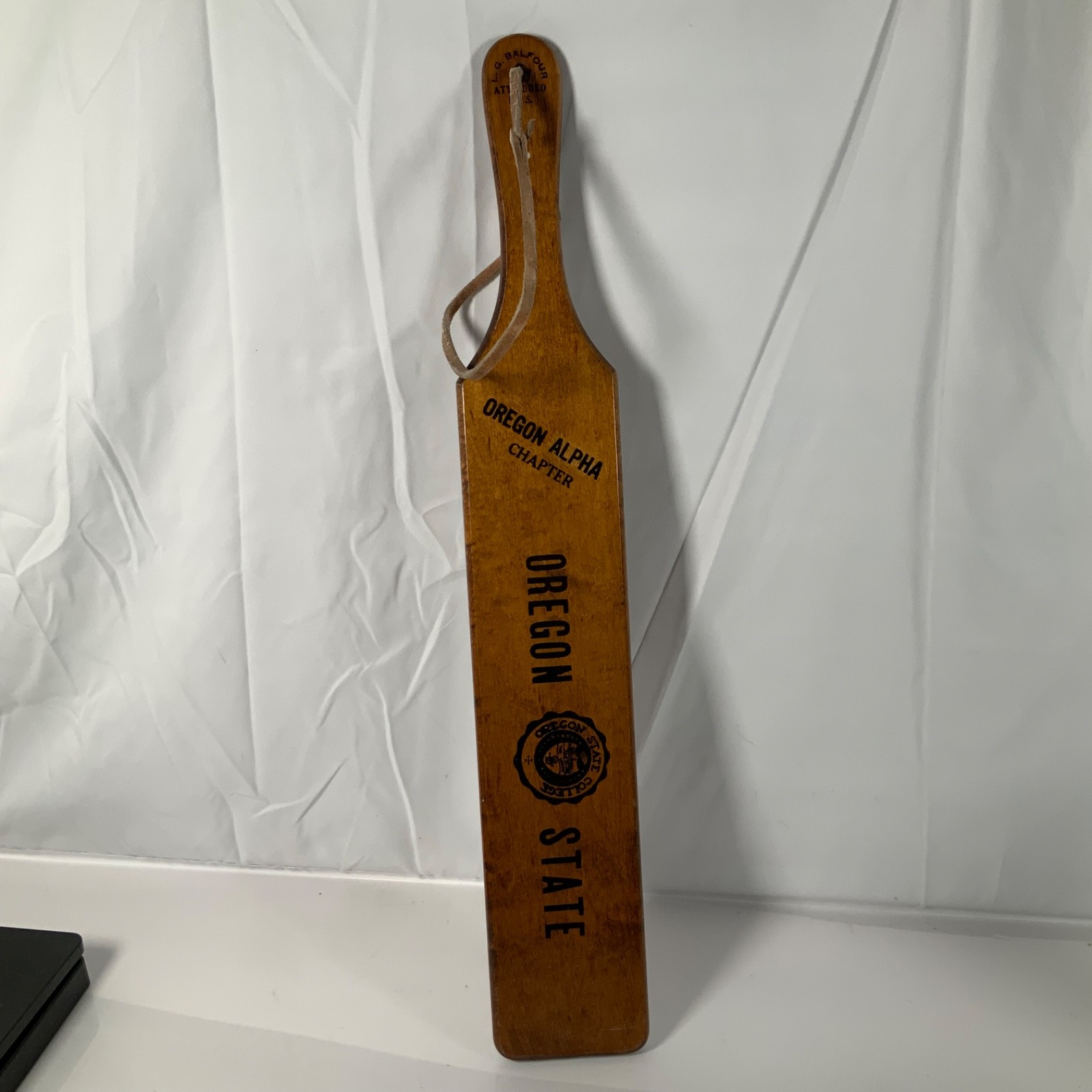 1953 Sigma Phi Epsilon Oregon Alpha Balfour Wooden Pledge Paddle 22 in - Image 2
