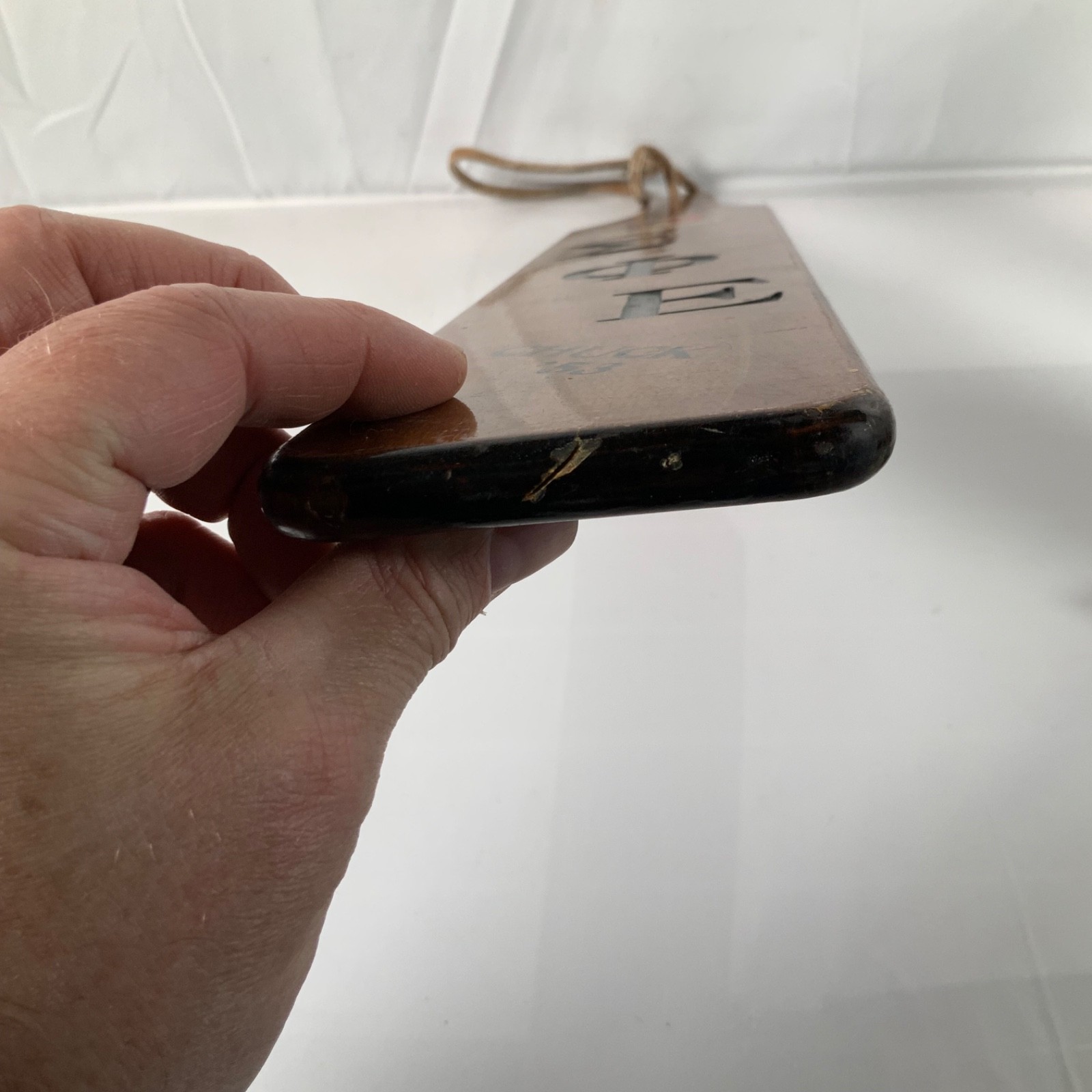 1953 Sigma Phi Epsilon Oregon Alpha Balfour Wooden Pledge Paddle 22 in - Image 11
