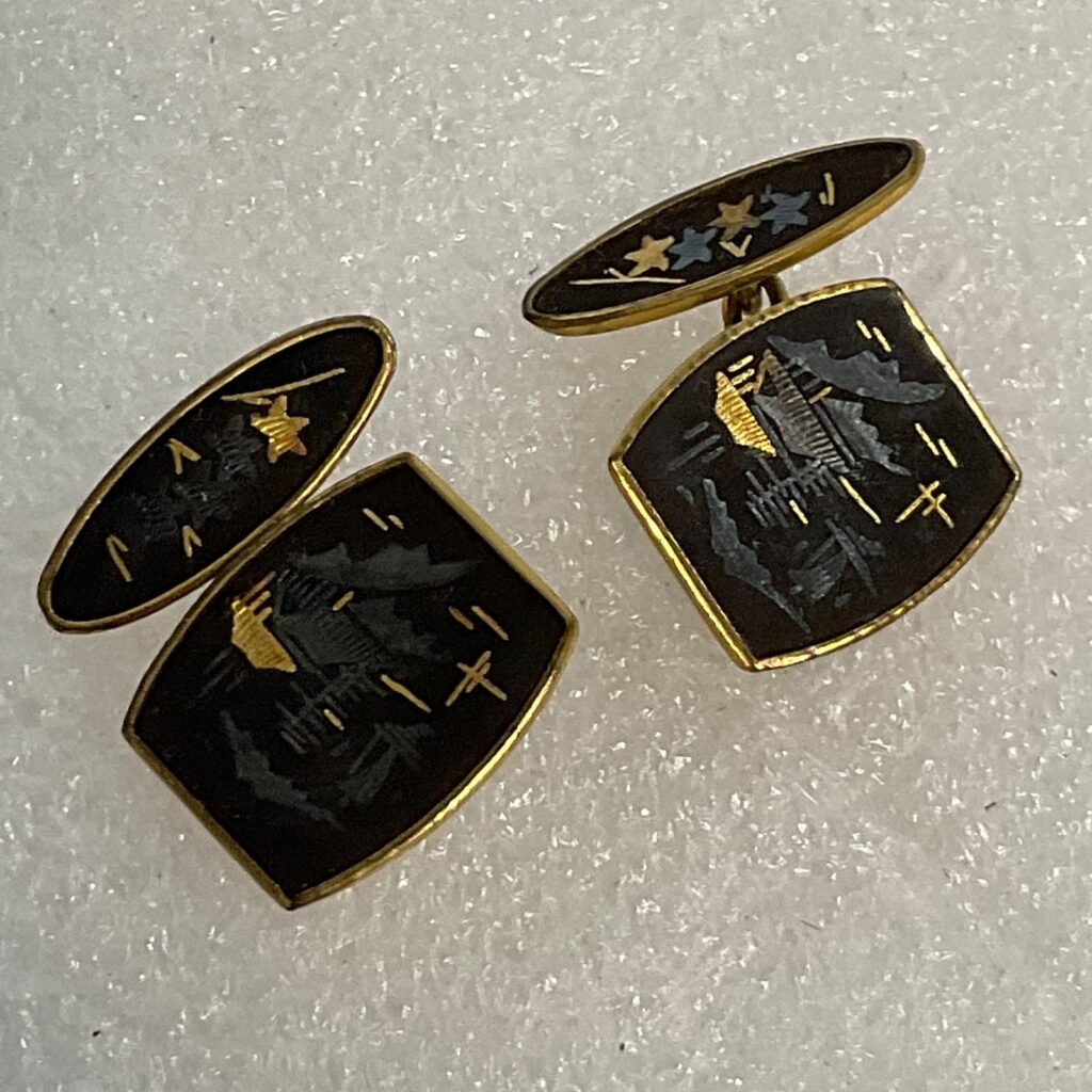 Vintage Damascene Gold Tone Cufflinks 0.75in Black Inlay Scenic Design - Image 1