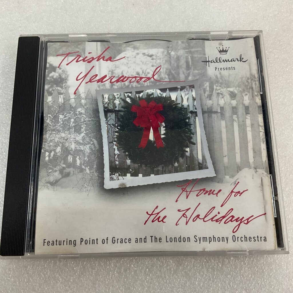 Trisha Yearwood Home for the Holidays CD 1997 Hallmark Christmas Album - Image 1