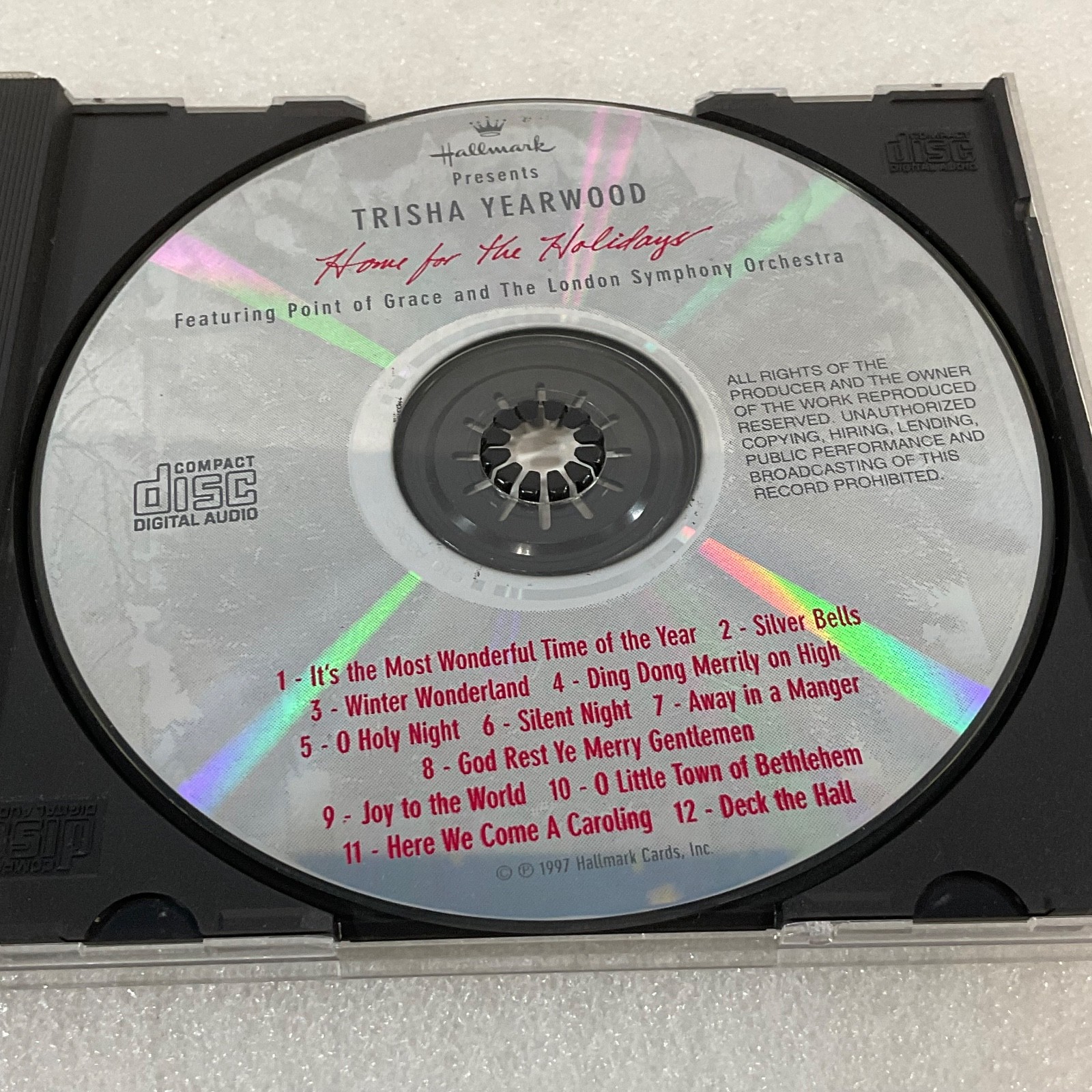 Trisha Yearwood Home for the Holidays CD 1997 Hallmark Christmas Album - Image 15