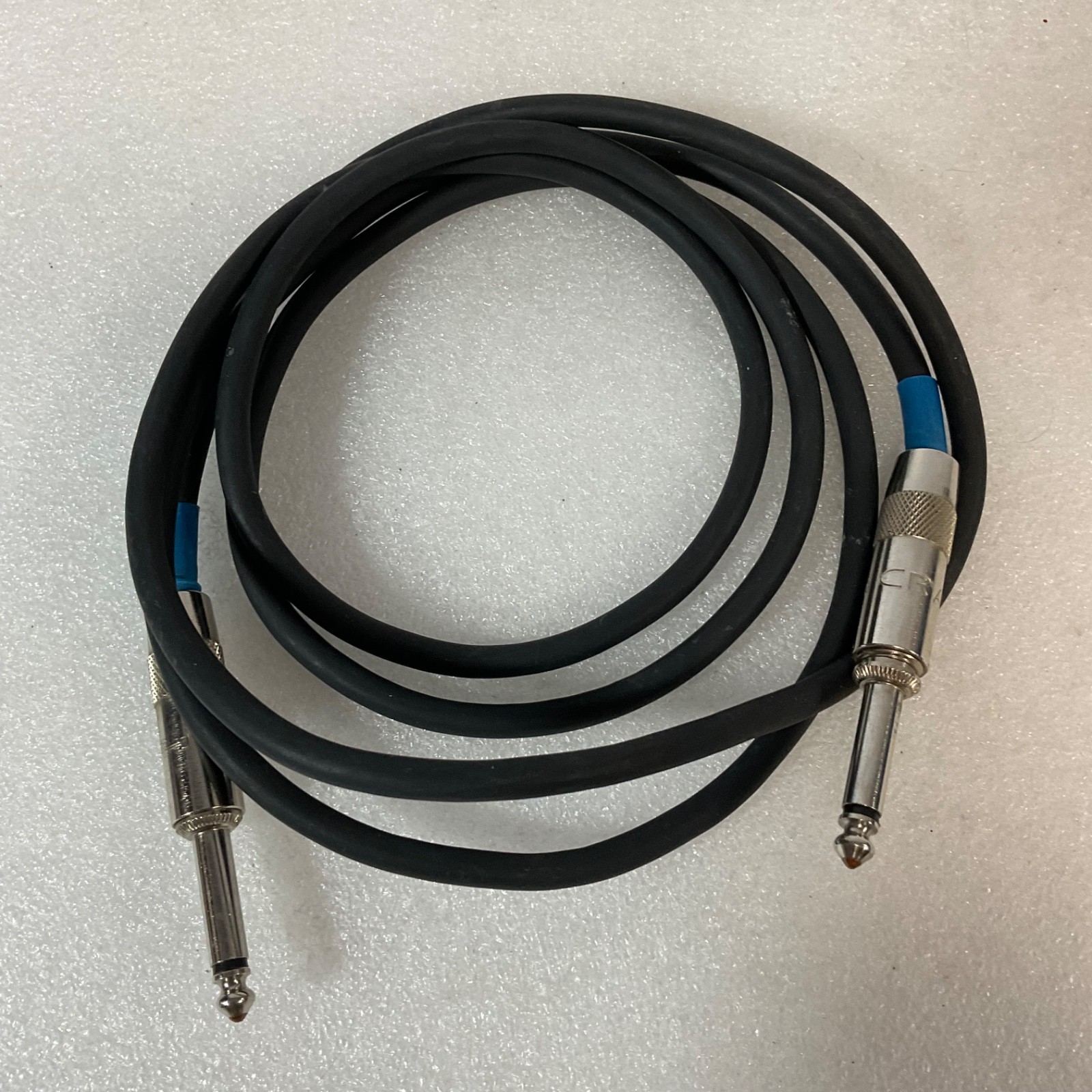 Crate 6 ft 1/4 in TS Male to Male Instrument Cable Black - Image 1