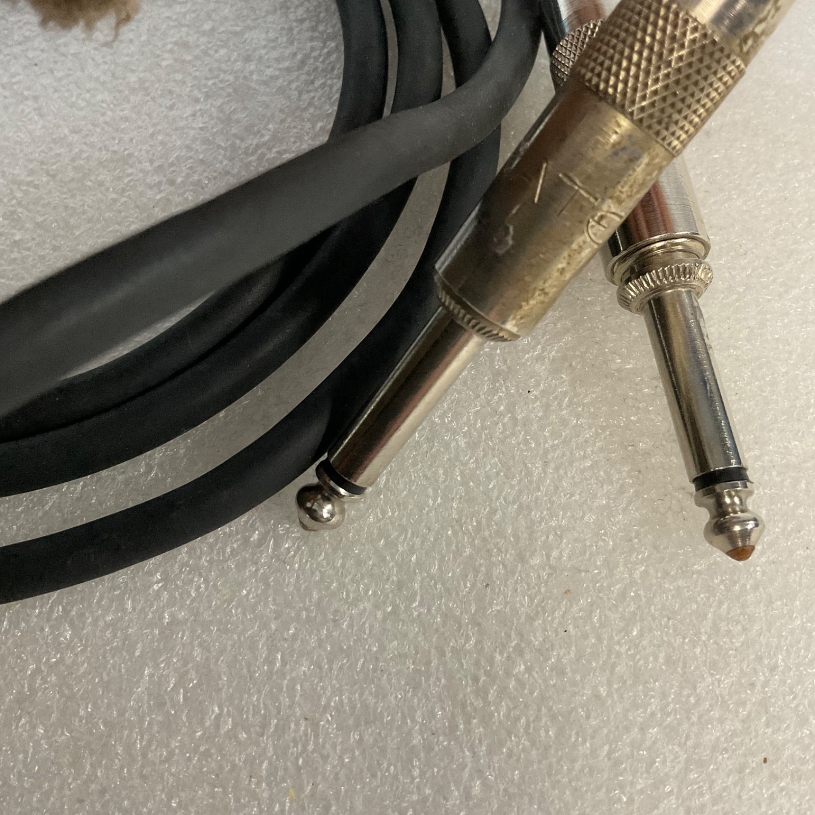 Crate 6 ft 1/4 in TS Male to Male Instrument Cable Black - Image 6