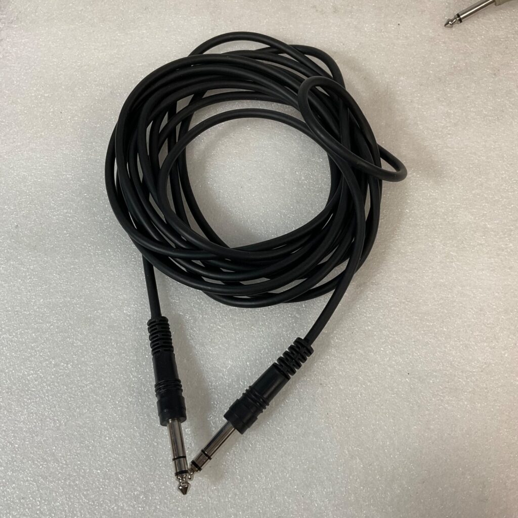 1/4 in TRS Audio Cable 15 ft Black Straight Plugs Instrument Patch Cord - Image 1