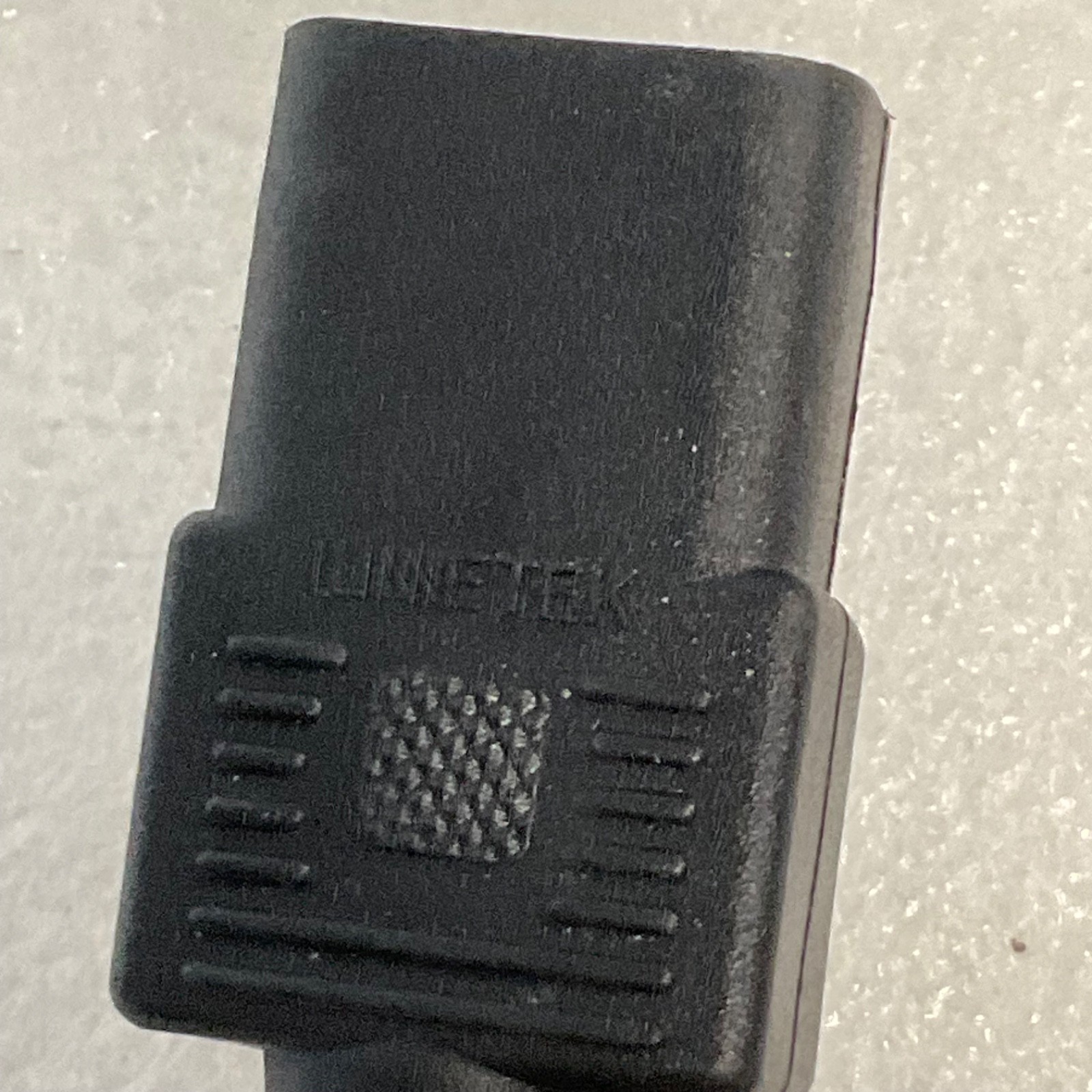 IEC C13 to NEMA 5-15P Power Cord Black 40 in 13A 125V - Image 6