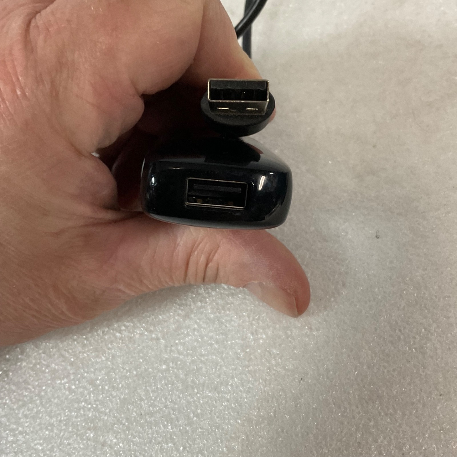 HTC USB Wall Charger 5V 1A with Micro USB Cable Black - Image 5