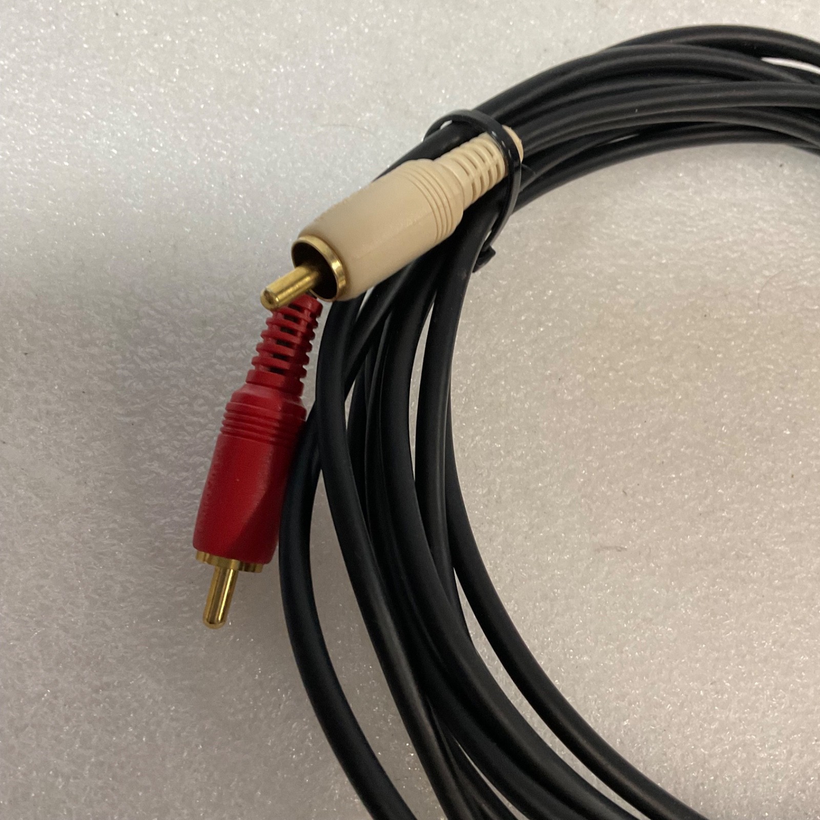 Radio Shack 1/4 in TRS Male to Dual RCA Male Audio Adapter Cable 72 in - Image 2