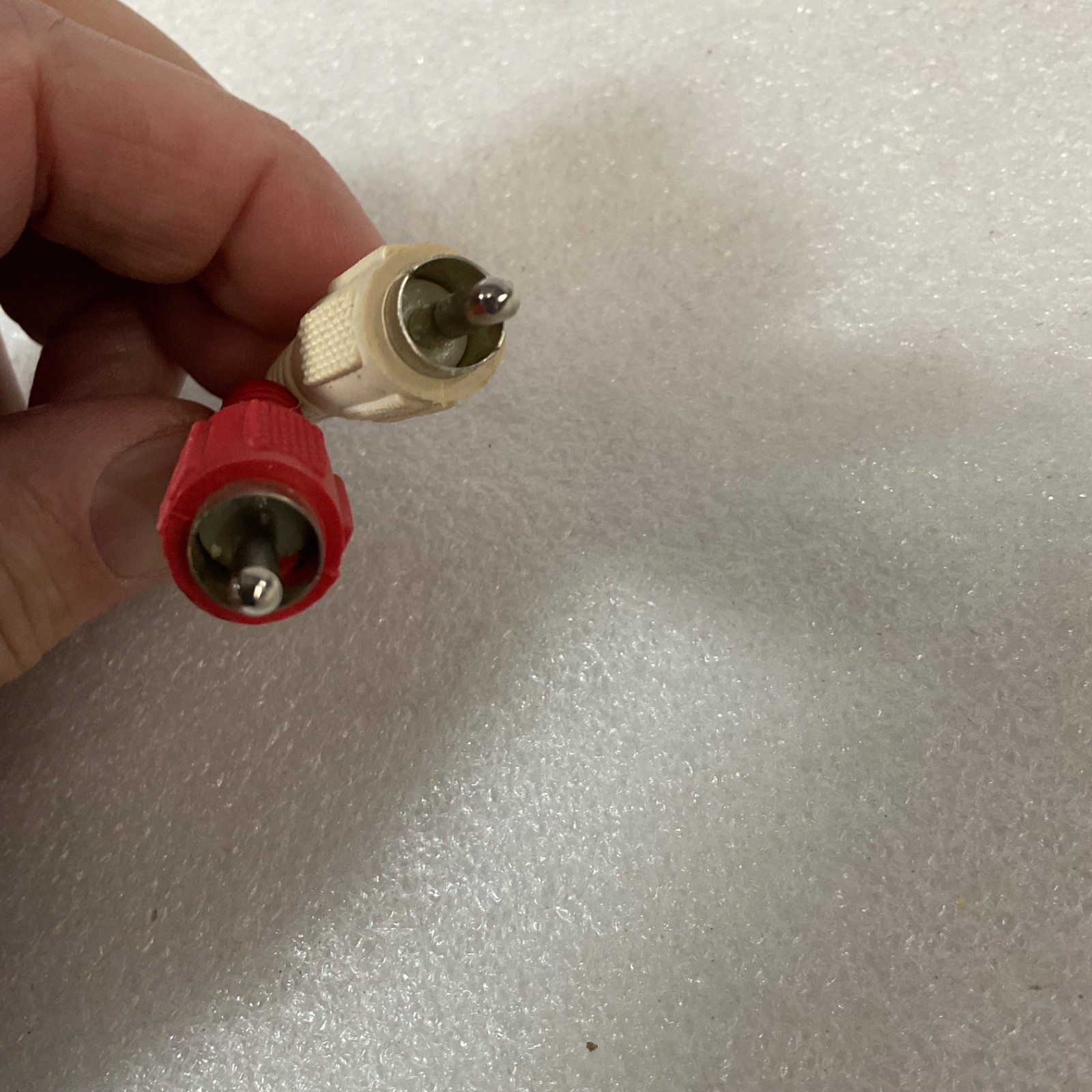 RCA Female to Dual RCA Male Y Adapter Cable 6 in Black Red White - Image 5