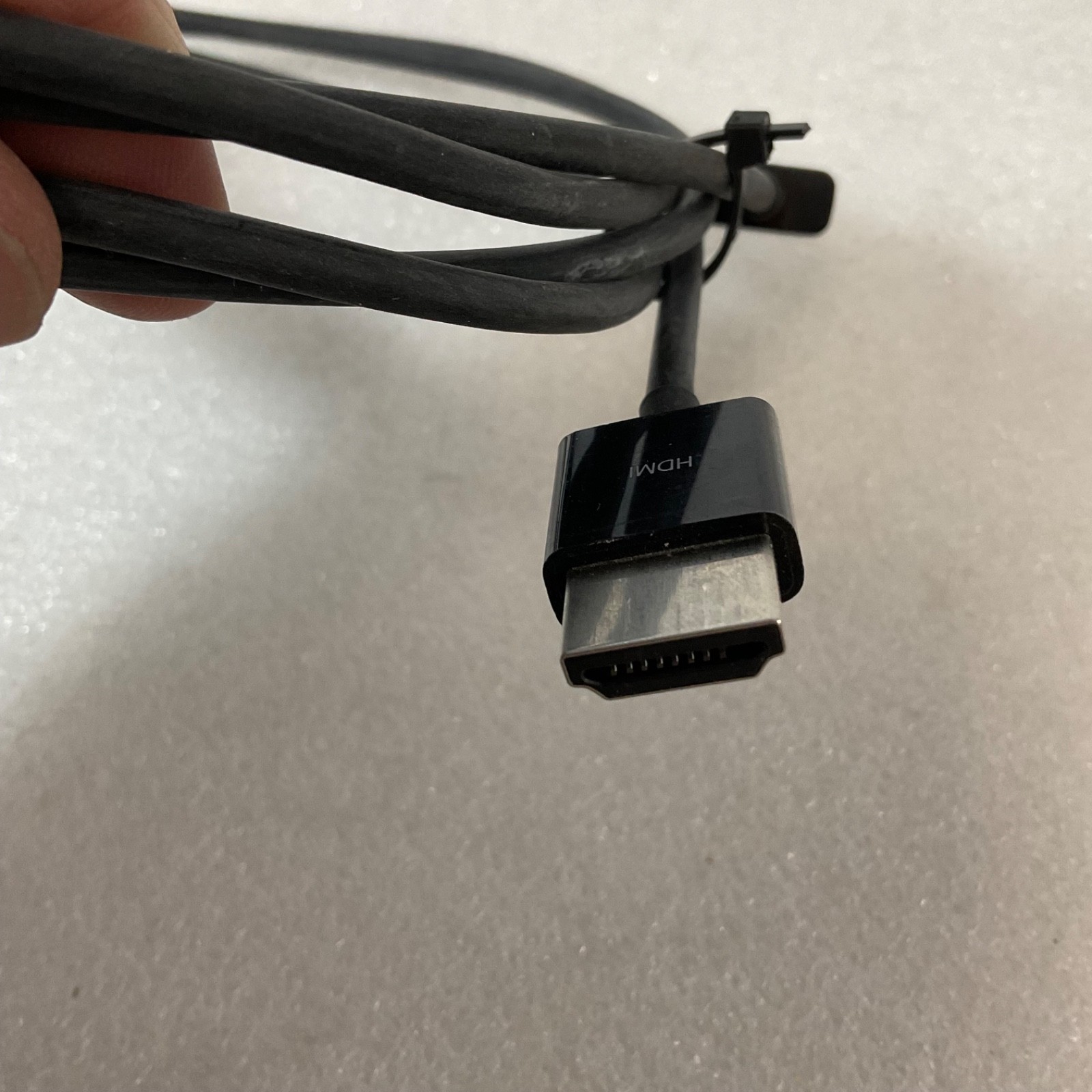 60 in HDMI Cable Male to Male Black Lightweight Video Audio Cord - Image 3