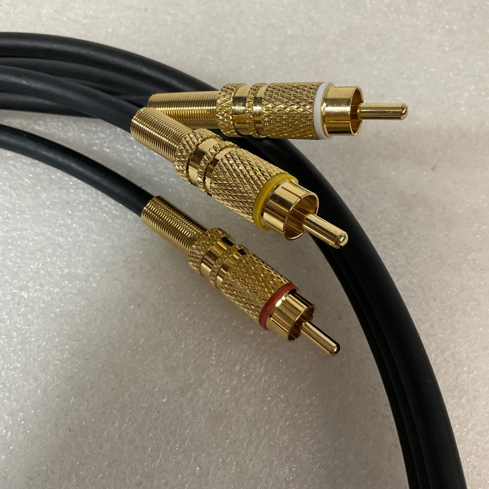 36 in Triple RCA Male to Male RGB Component Video Cable Gold Tone Connectors - Image 2