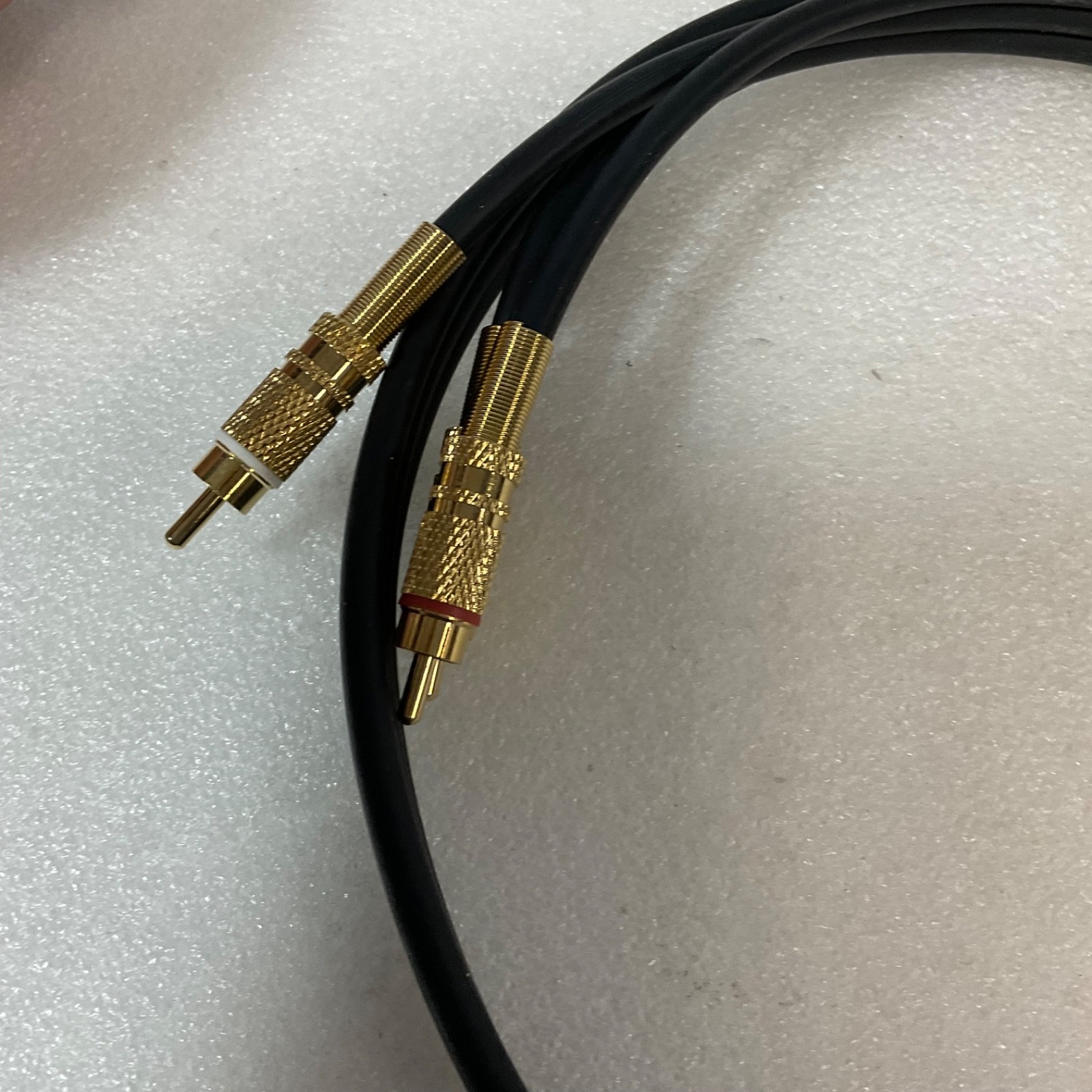 36 in Triple RCA Male to Male RGB Component Video Cable Gold Tone Connectors - Image 7