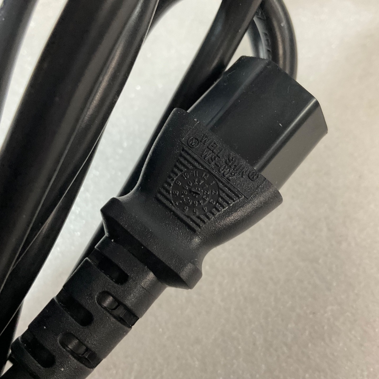 IEC C13 to Schuko Power Cable Black 10A 250V Well Shin - Image 4