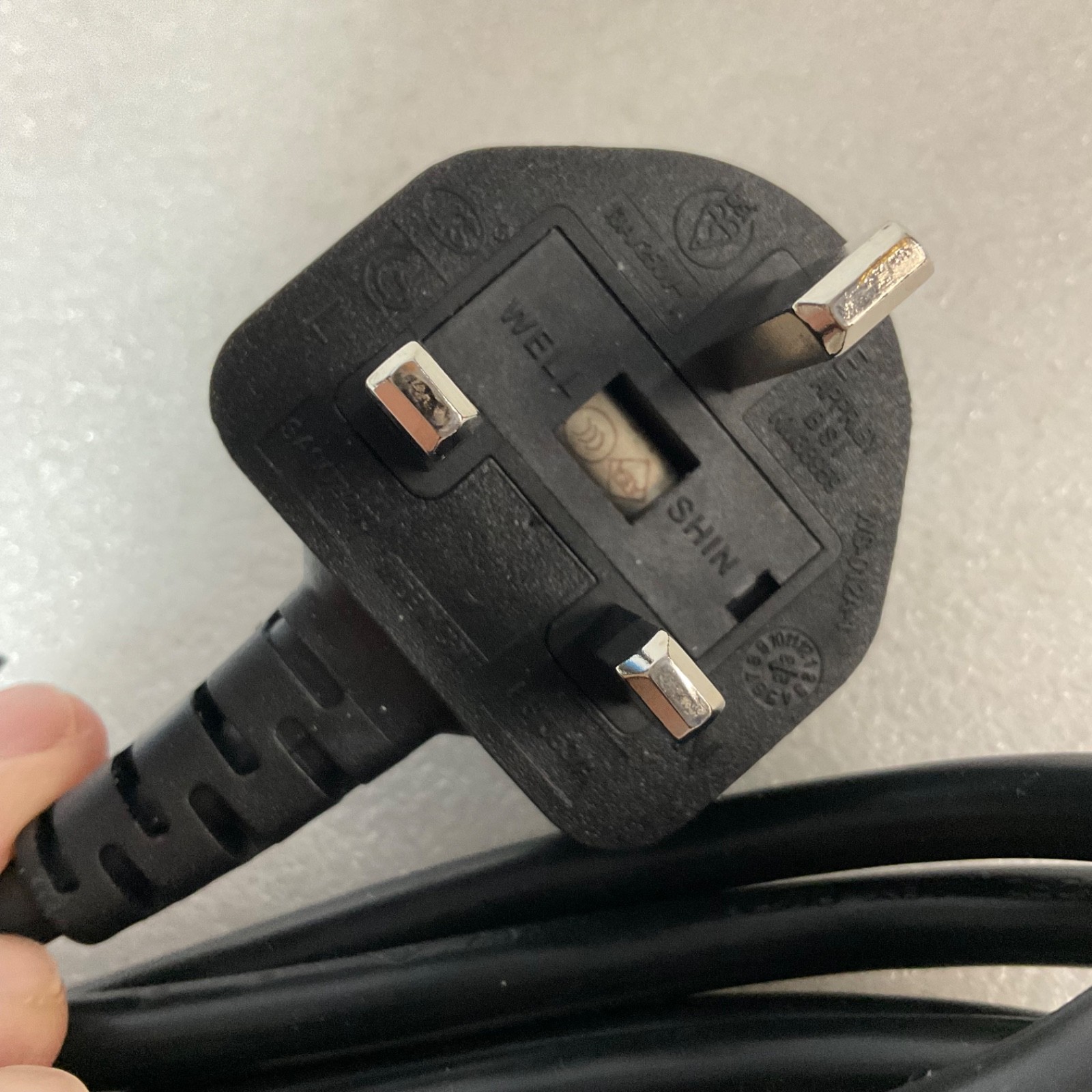 UK BS1363 to IEC C13 Power Cord Black 72 in - Image 5