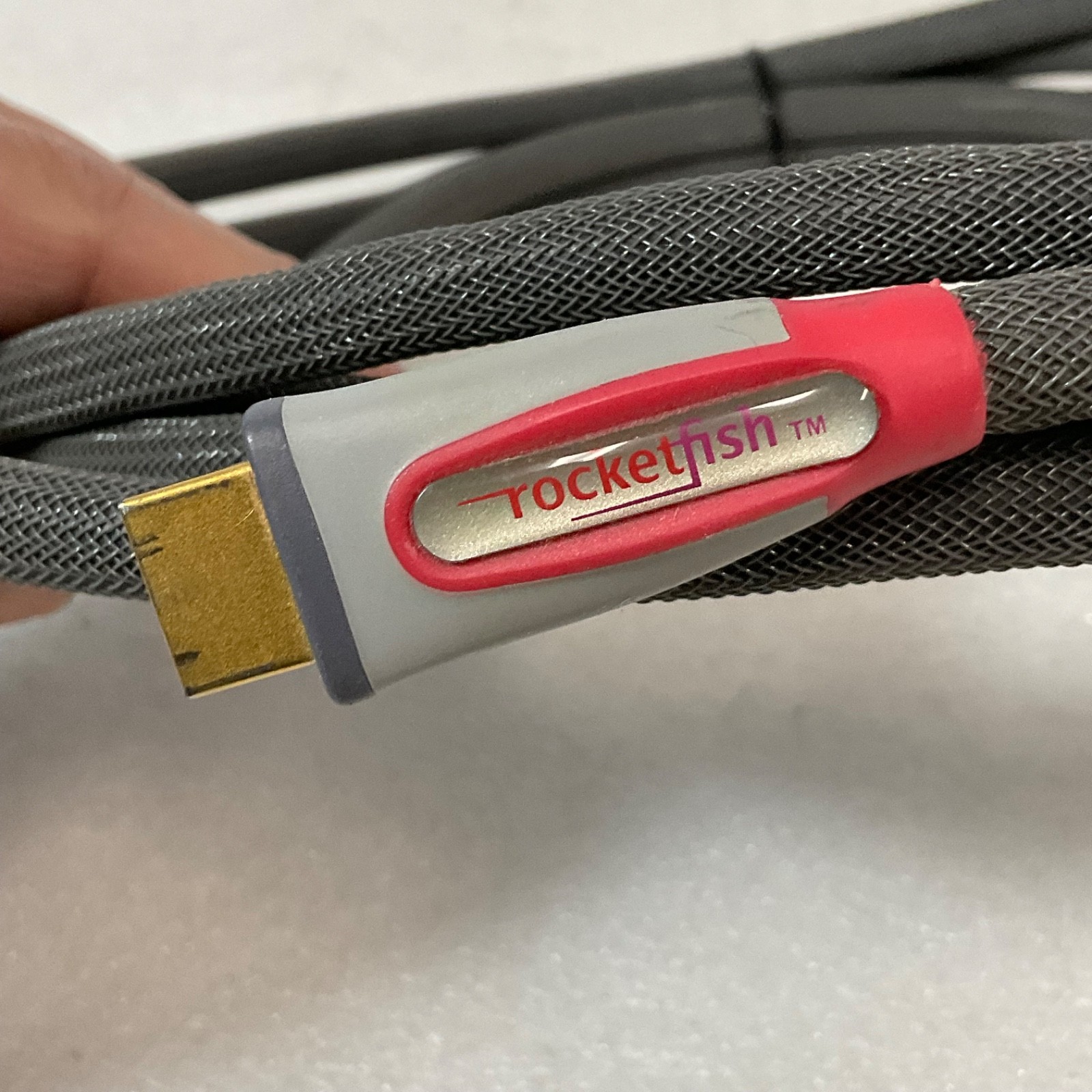 Rocketfish HDMI Cable 144 in Heavy Duty Braided Gray Red Gold Plated - Image 4