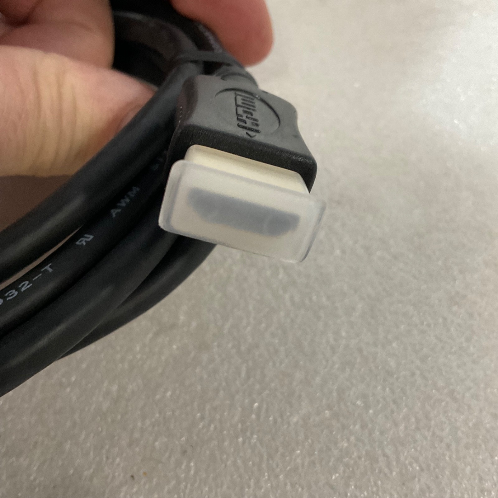 72 in HDMI to HDMI Cable Black Gold Tone Connectors - Image 4