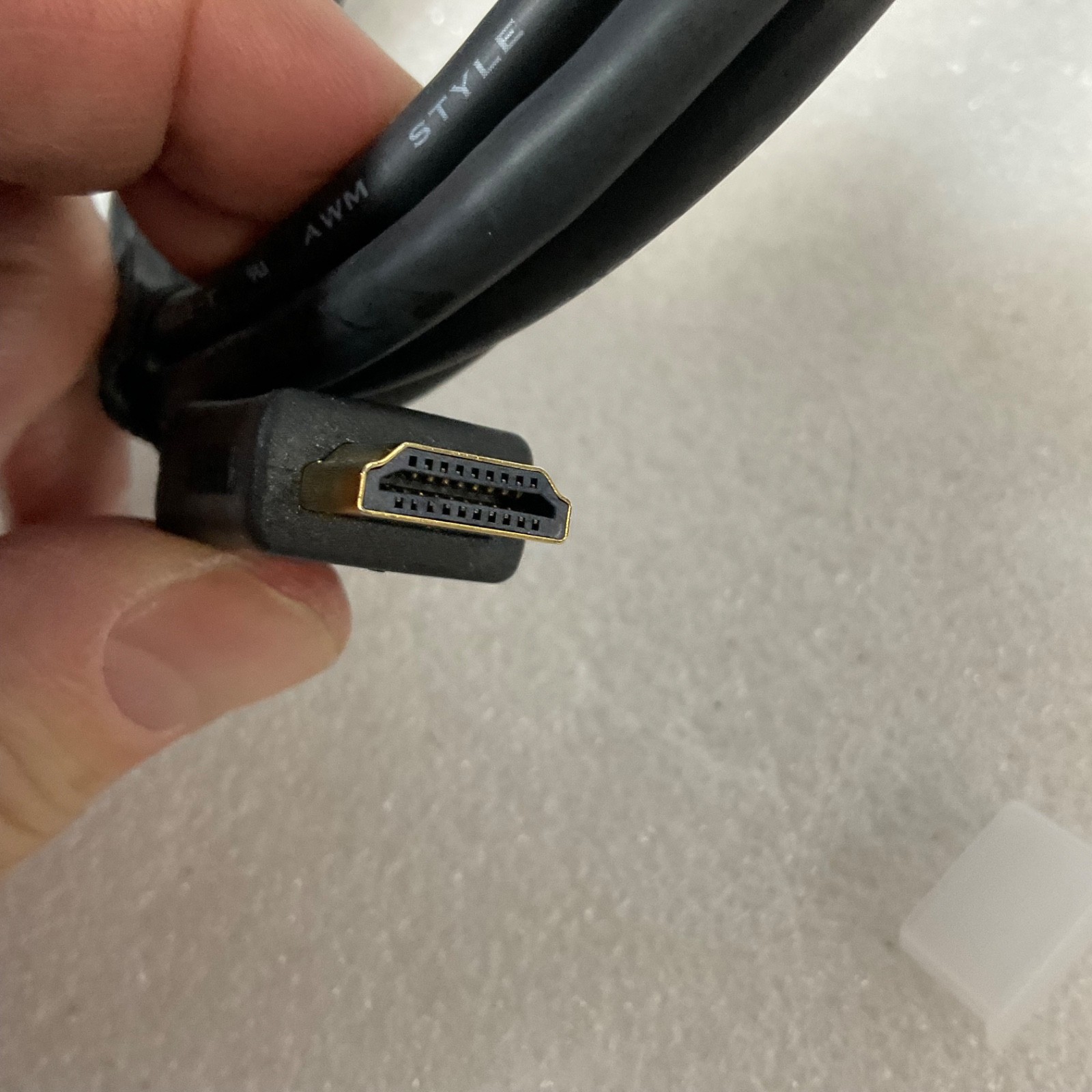 72 in HDMI to HDMI Cable Black Gold Tone Connectors - Image 3