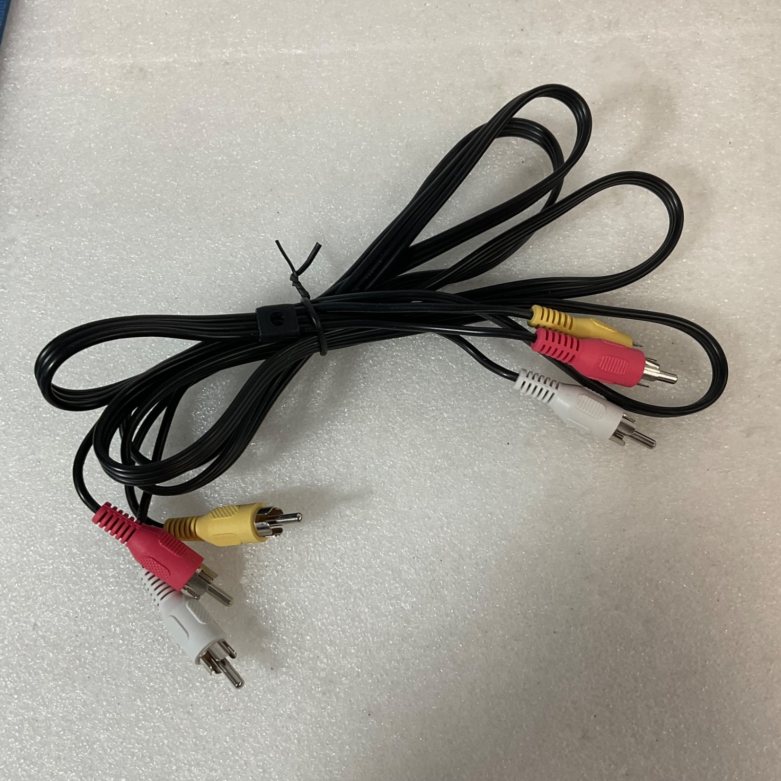 72 in RCA Composite AV Cable Yellow Red White Male to Male Audio Video Cord - Image 1