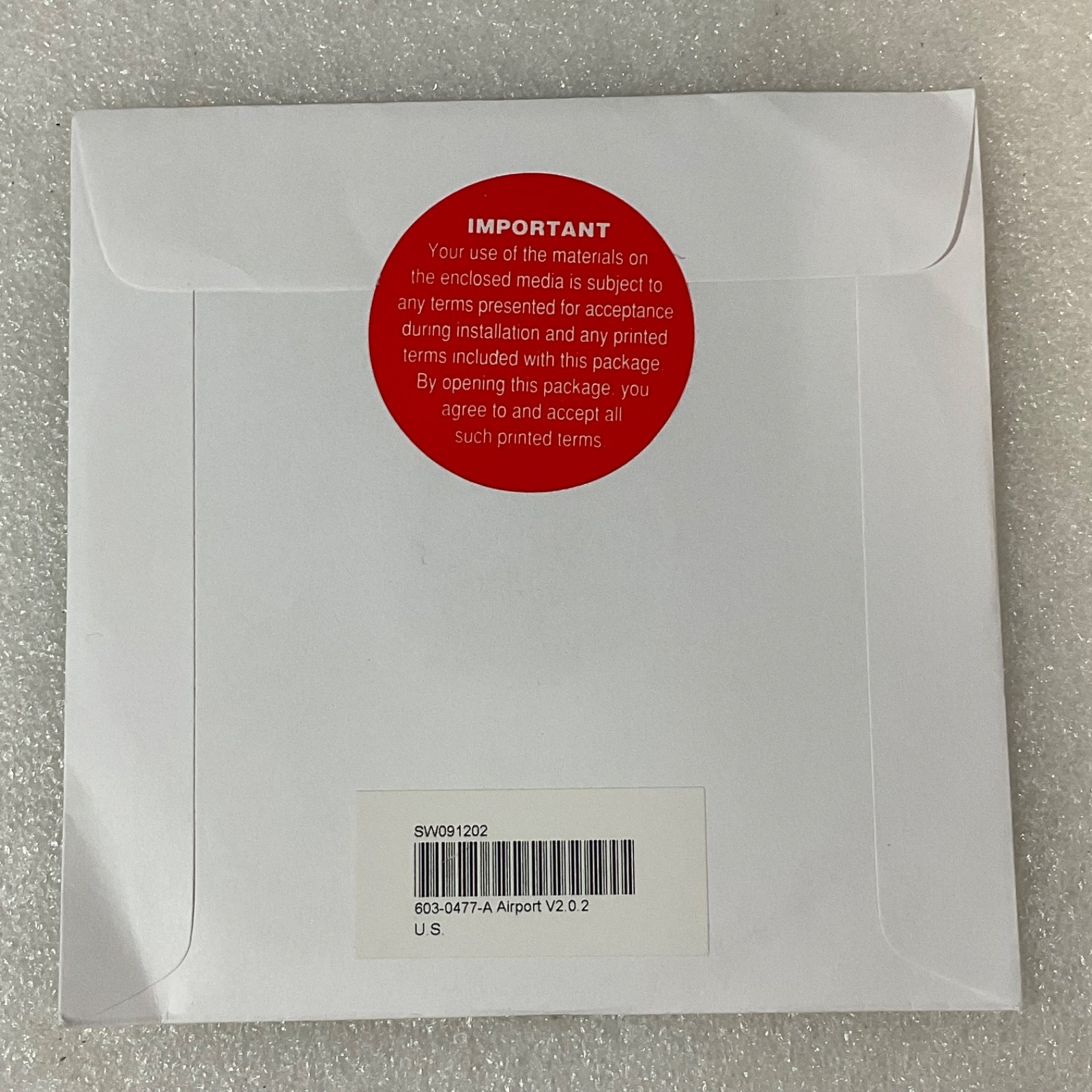 Macintosh AirPort Software Installation CD ROM Ver 2.0.2 691-3536-A - Image 2
