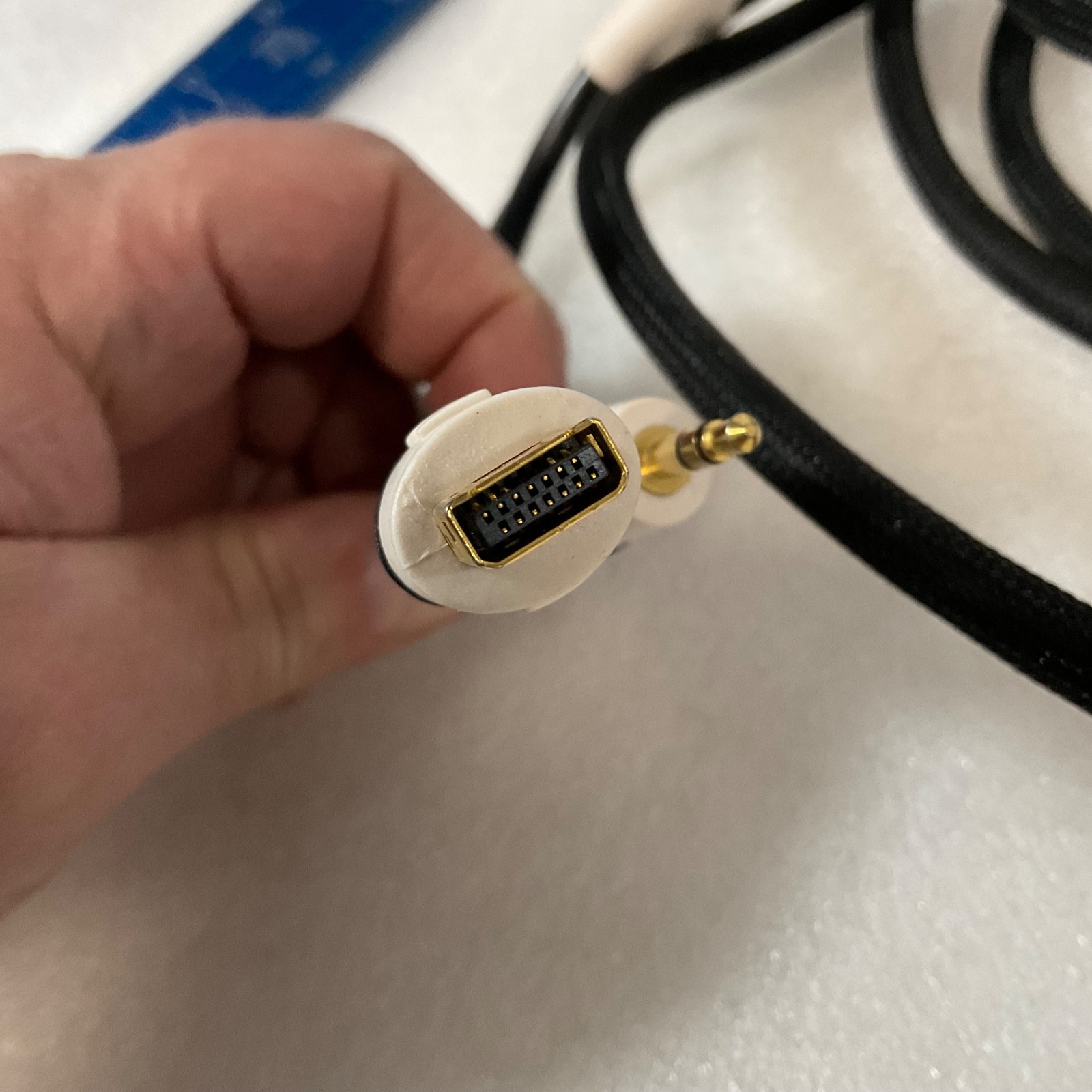 Monster Mini HDMI Type C to Component Video Cable 120 in RCA Audio - Image 2