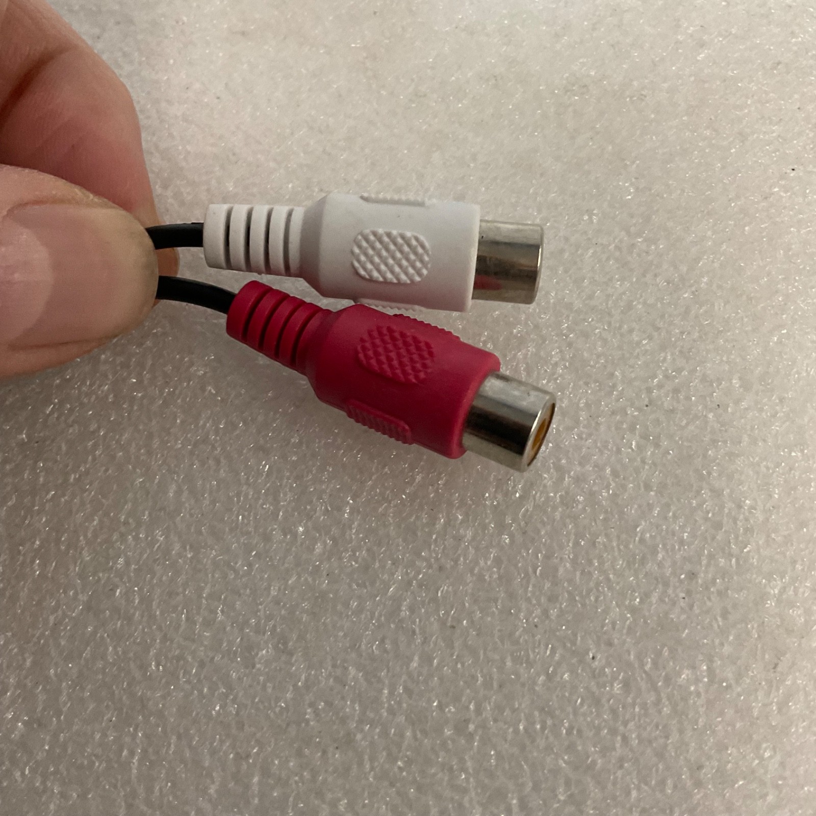 3.5mm TRRS Male to Dual RCA Female AV Adapter Cable Black - Image 5