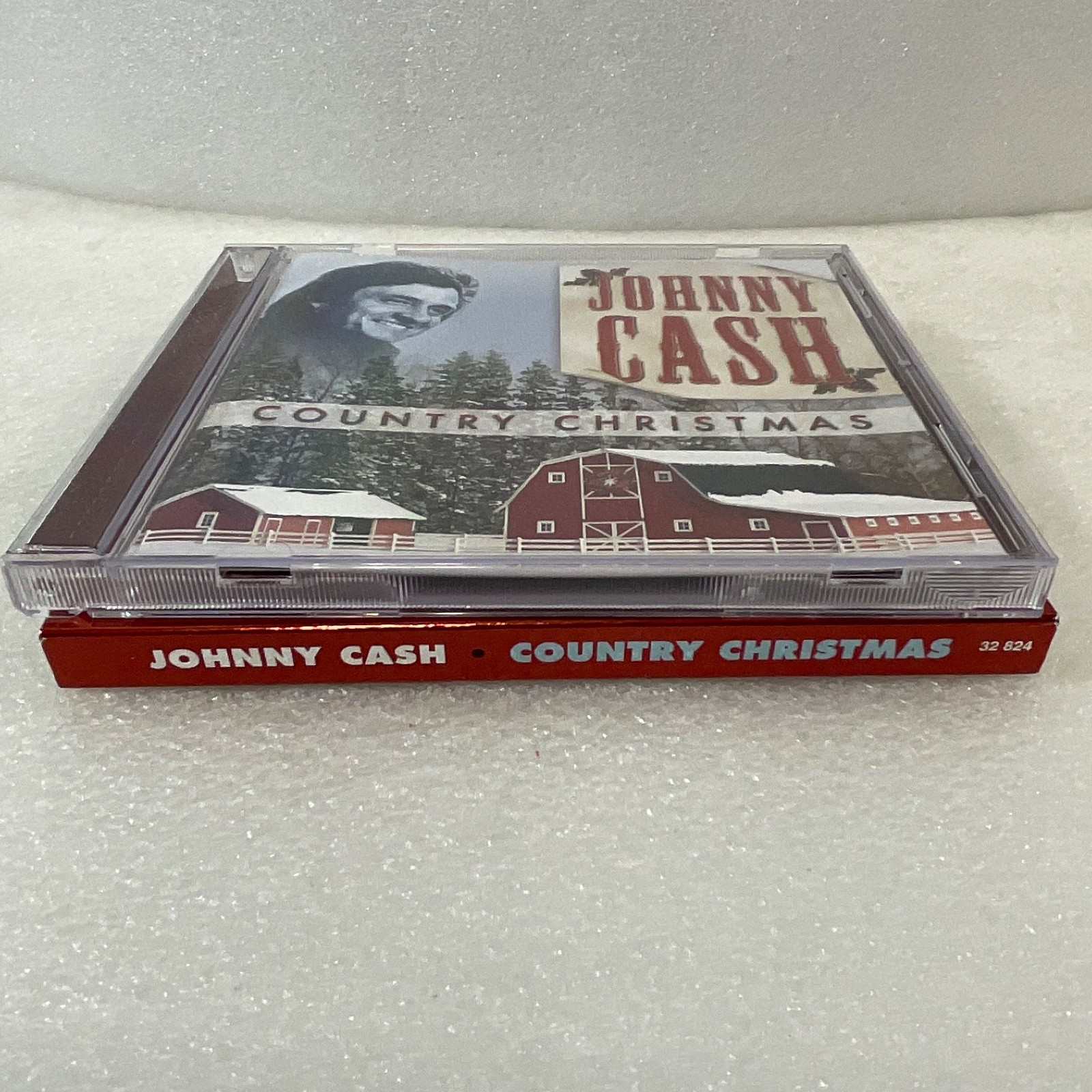 Johnny Cash Country Christmas Limited Collectors Edition CD 2006 - Image 11