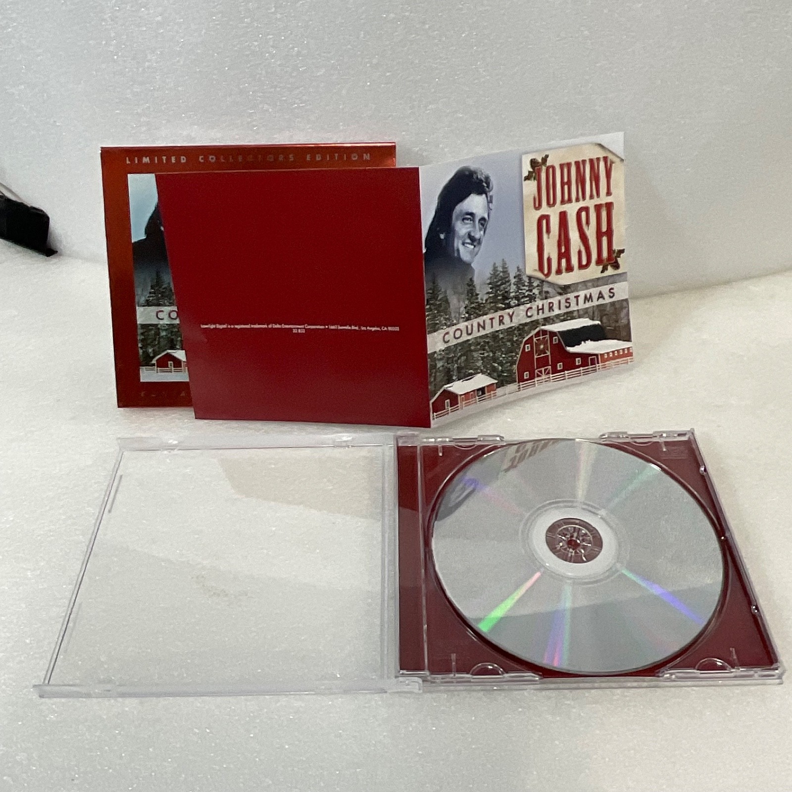 Johnny Cash Country Christmas Limited Collectors Edition CD 2006 - Image 18