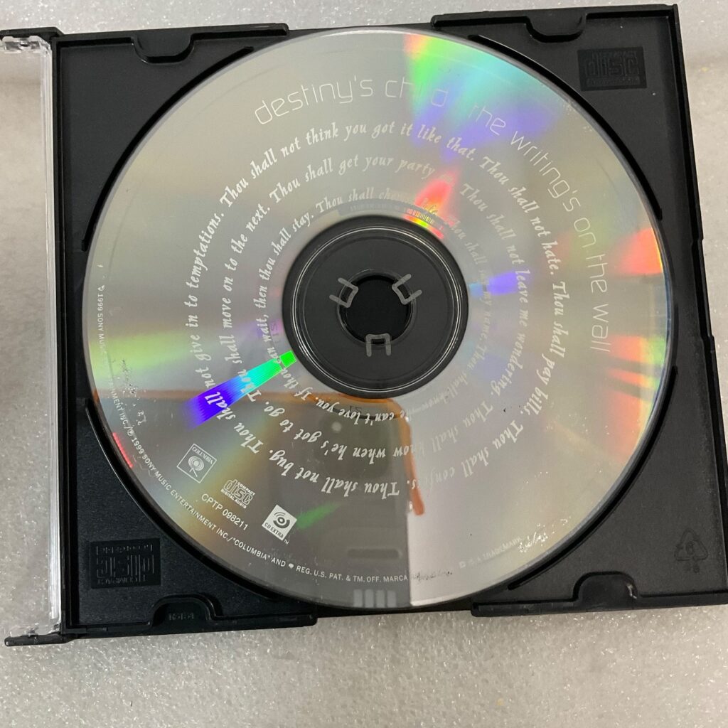Destiny’s Child The Writing’s on the Wall CD Disc Only Album R&B 1999 - Image 1