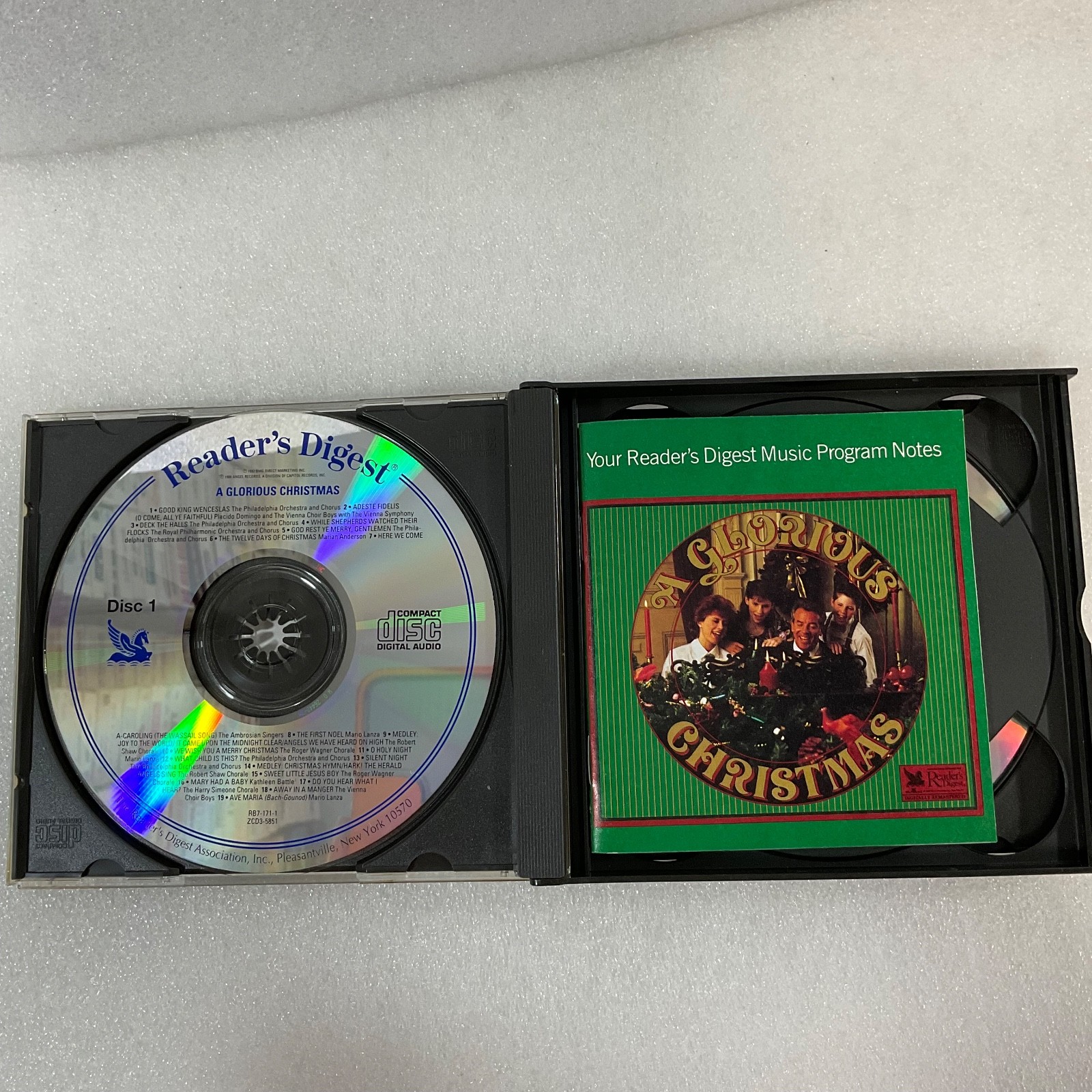 Reader’s Digest A Glorious Christmas 3 CD Set Classical & Holiday Favorites - Image 7