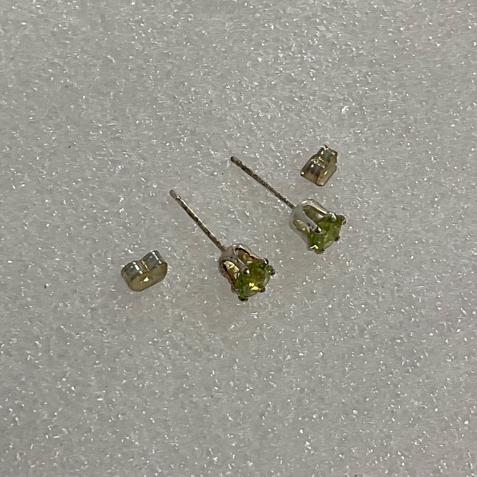 Effy Green Peridot Stud Earrings Round Stones Post Style 0.15in - Image 3