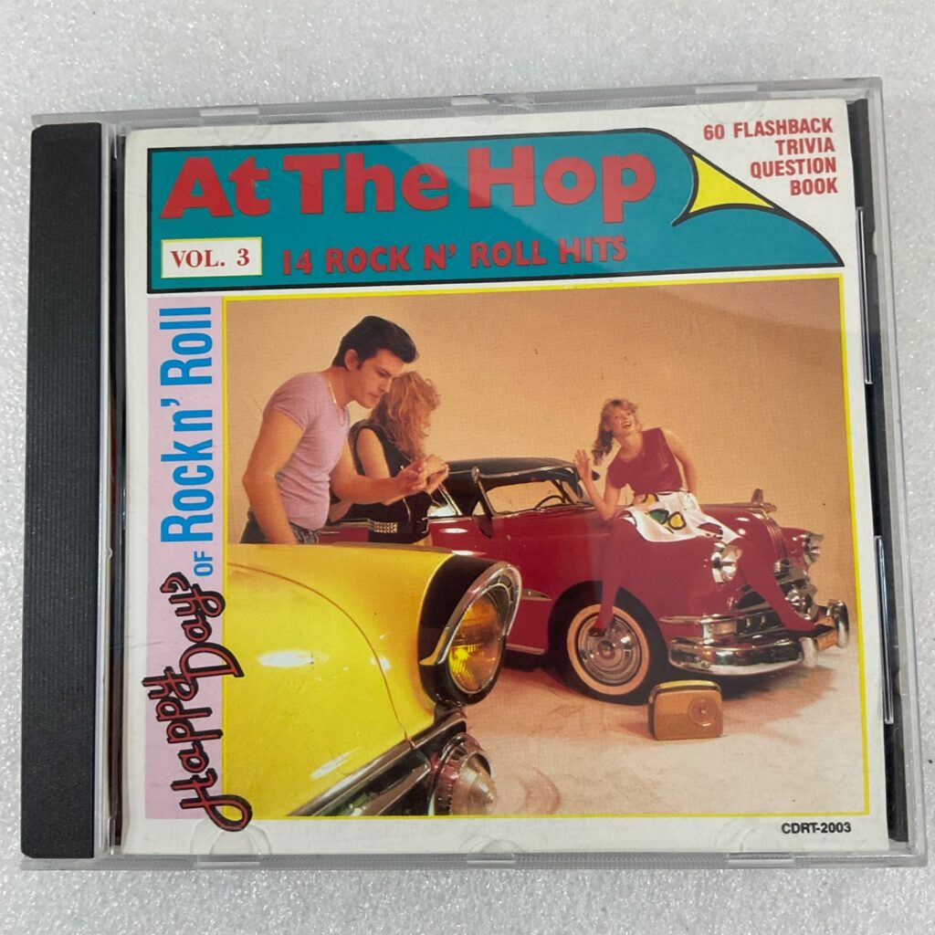 At The Hop Vol 3 14 Rock n' Roll Hits CD Happy Days of Rock n Roll - Image 1