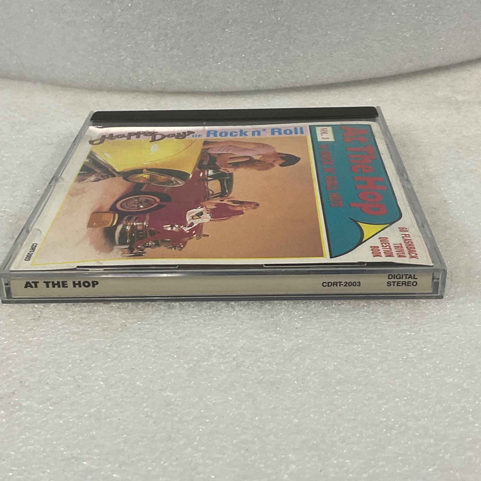 At The Hop Vol 3 14 Rock n' Roll Hits CD Happy Days of Rock n Roll - Image 7