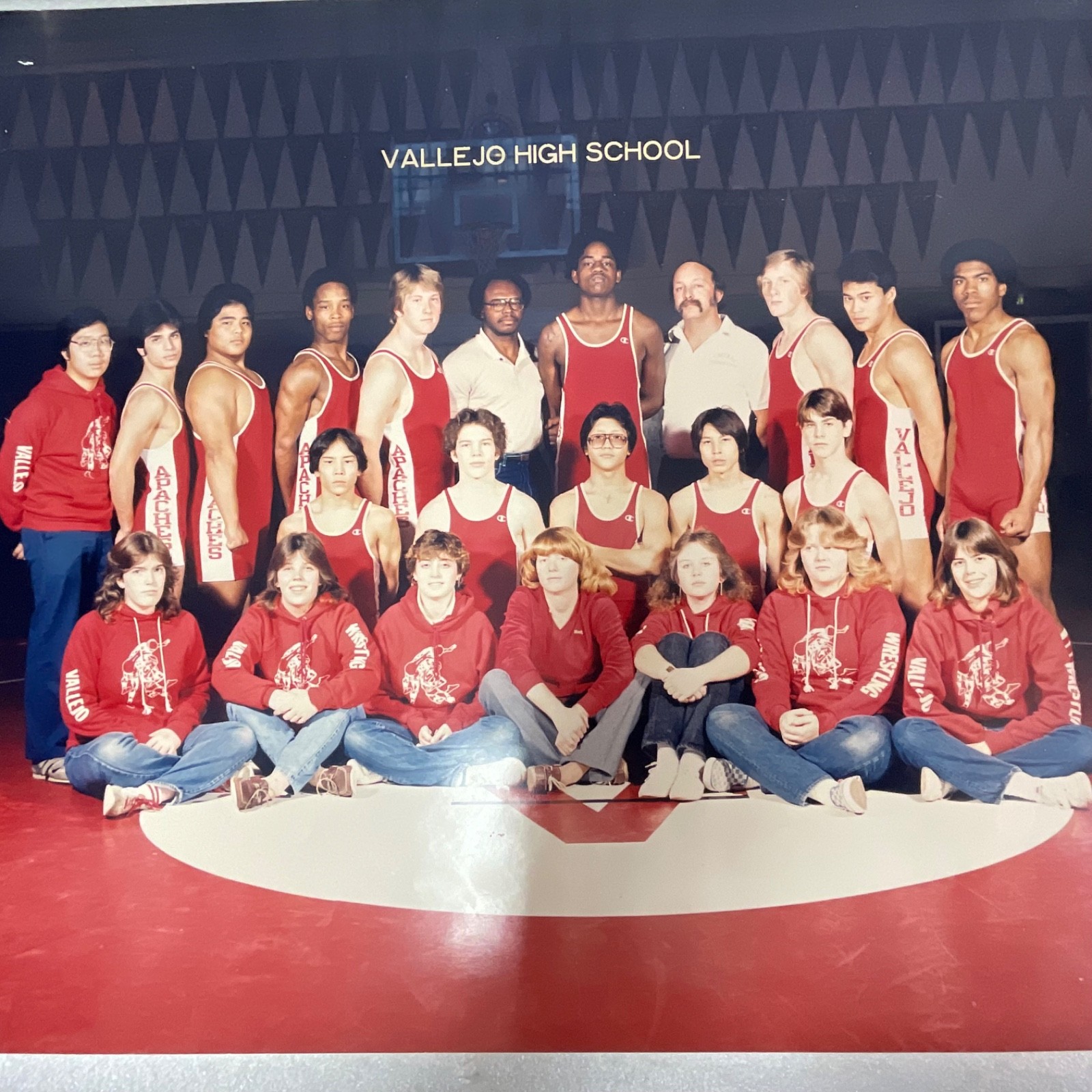 1984-85 Vallejo Senior High California Wrestling Team Photo 20 x 16 in - Image 2