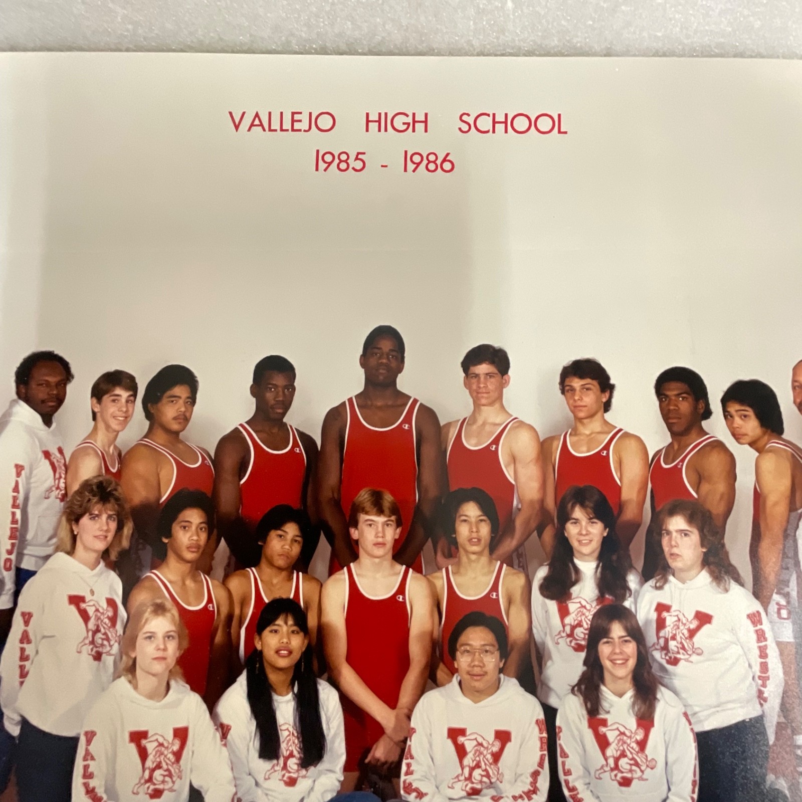 1985-86 Vallejo High School California Wrestling Team Photo 20 x 16 in - Image 7