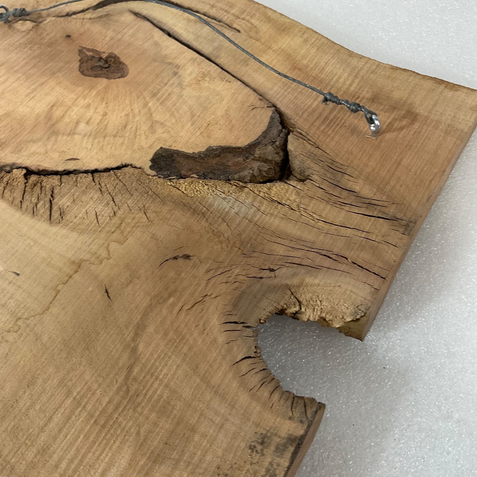 Handcrafted Bald Eagle Wood Art Plaque 17in Rustic Live Edge Wall Hanging - Image 9