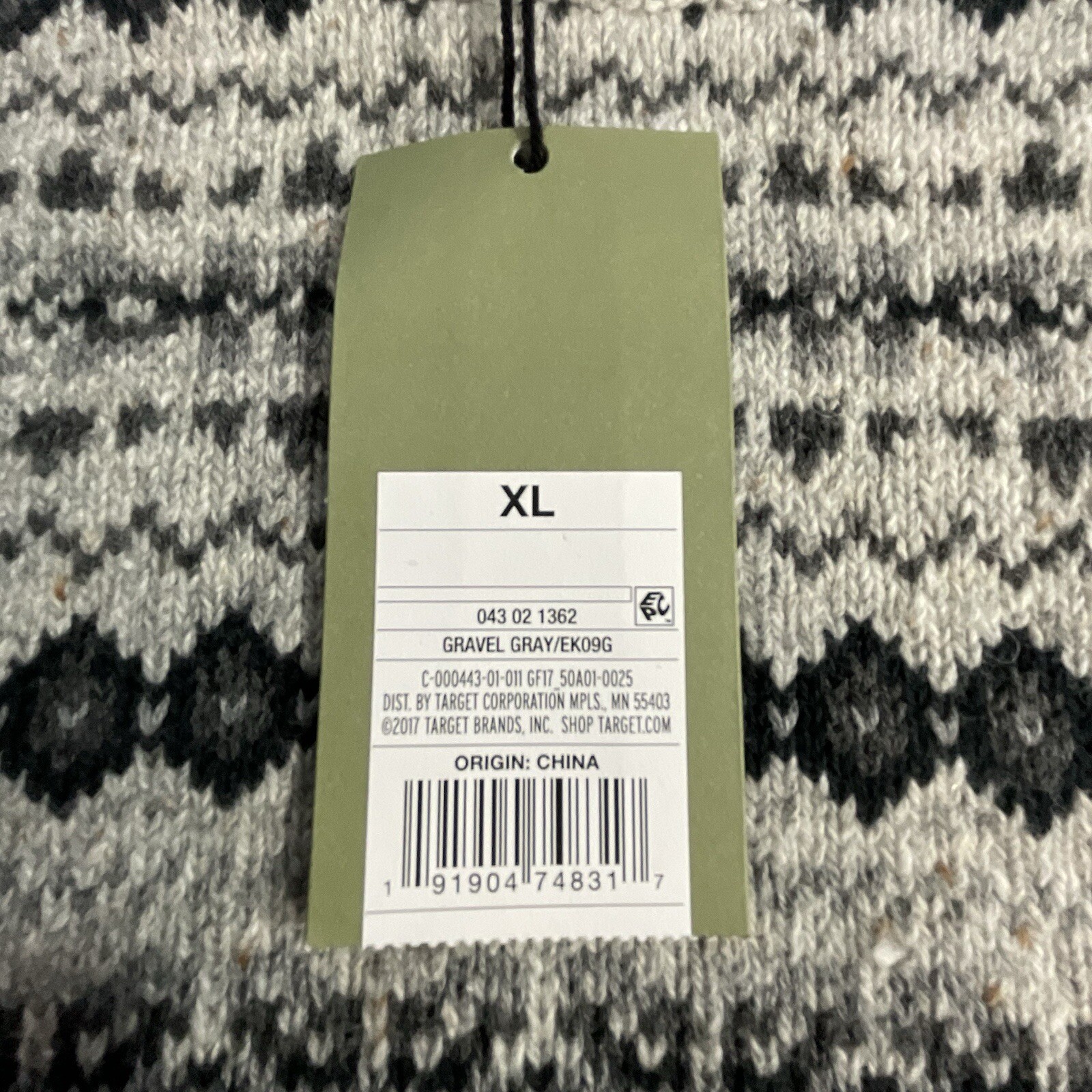 Goodfellow & Co Men’s XL Fair Isle Knit Sweater Gray Black 28in Length - Image 3