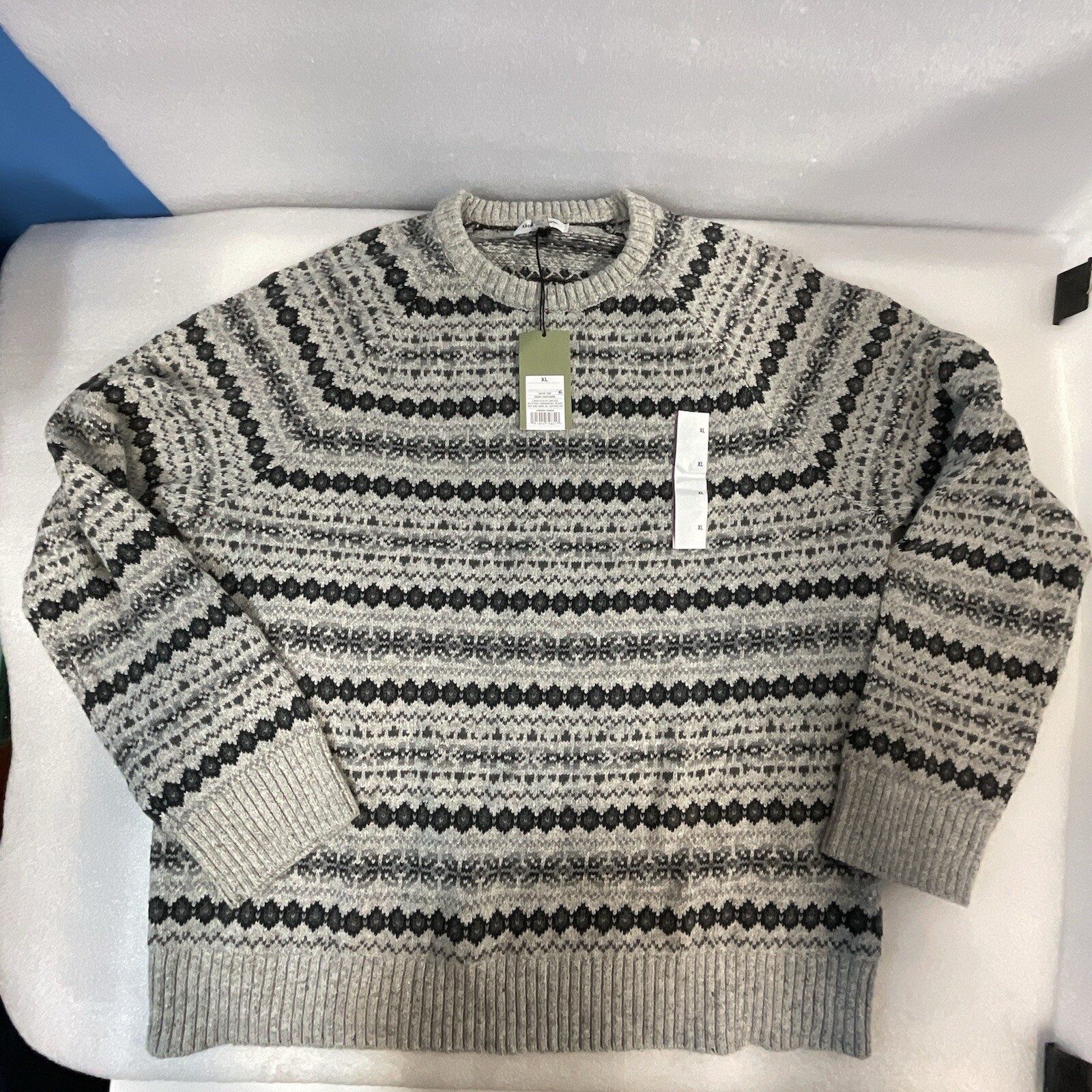 Goodfellow & Co Men’s XL Fair Isle Knit Sweater Gray Black 28in Length - Image 1