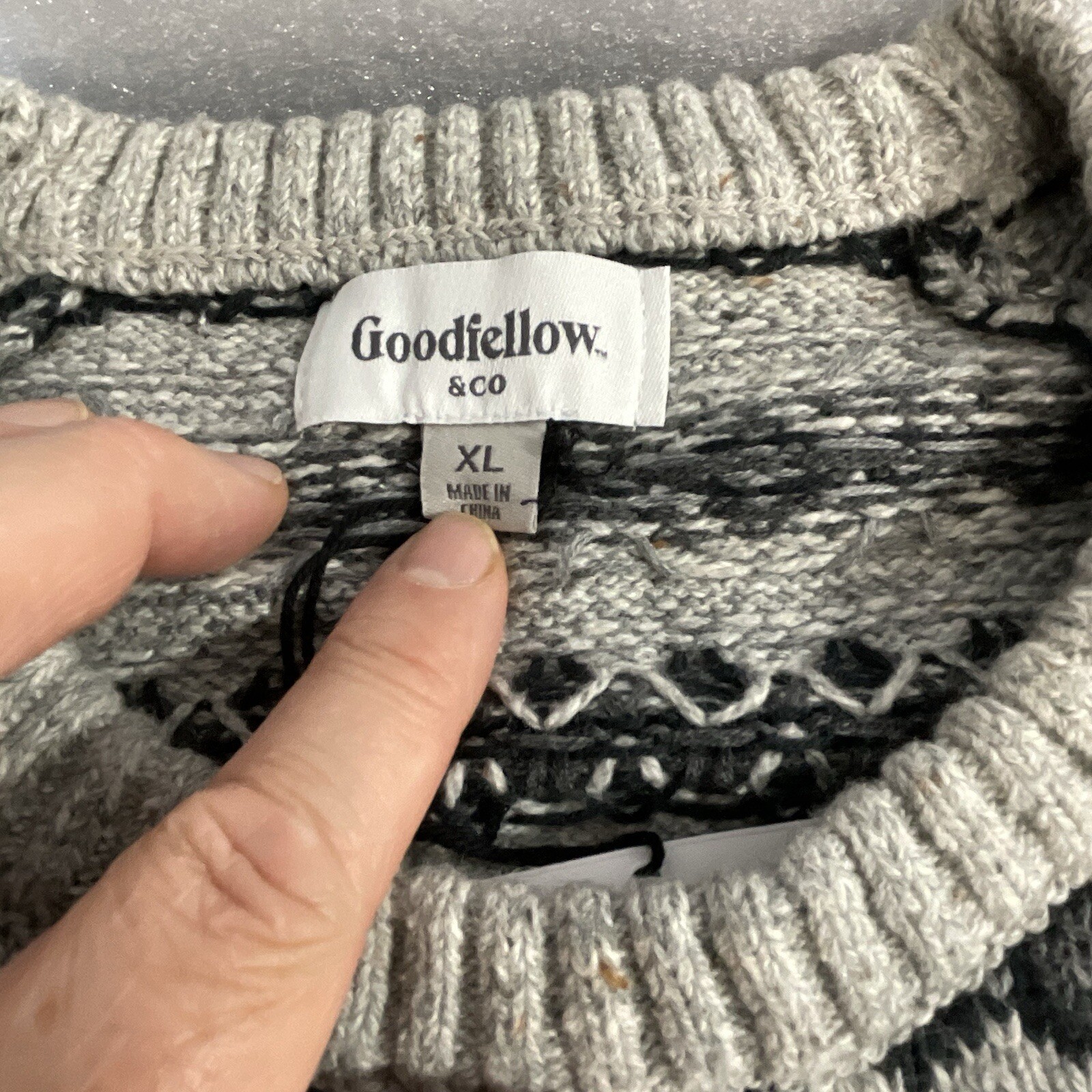 Goodfellow & Co Men’s XL Fair Isle Knit Sweater Gray Black 28in Length - Image 5