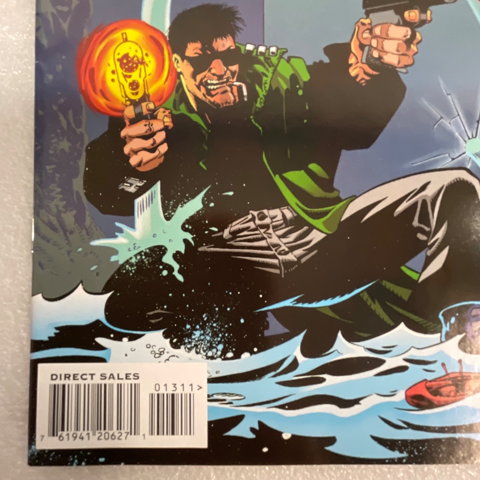 Hitman #13 Zombie Night at the Gotham Aquarium Apr 1997 DC - Image 6
