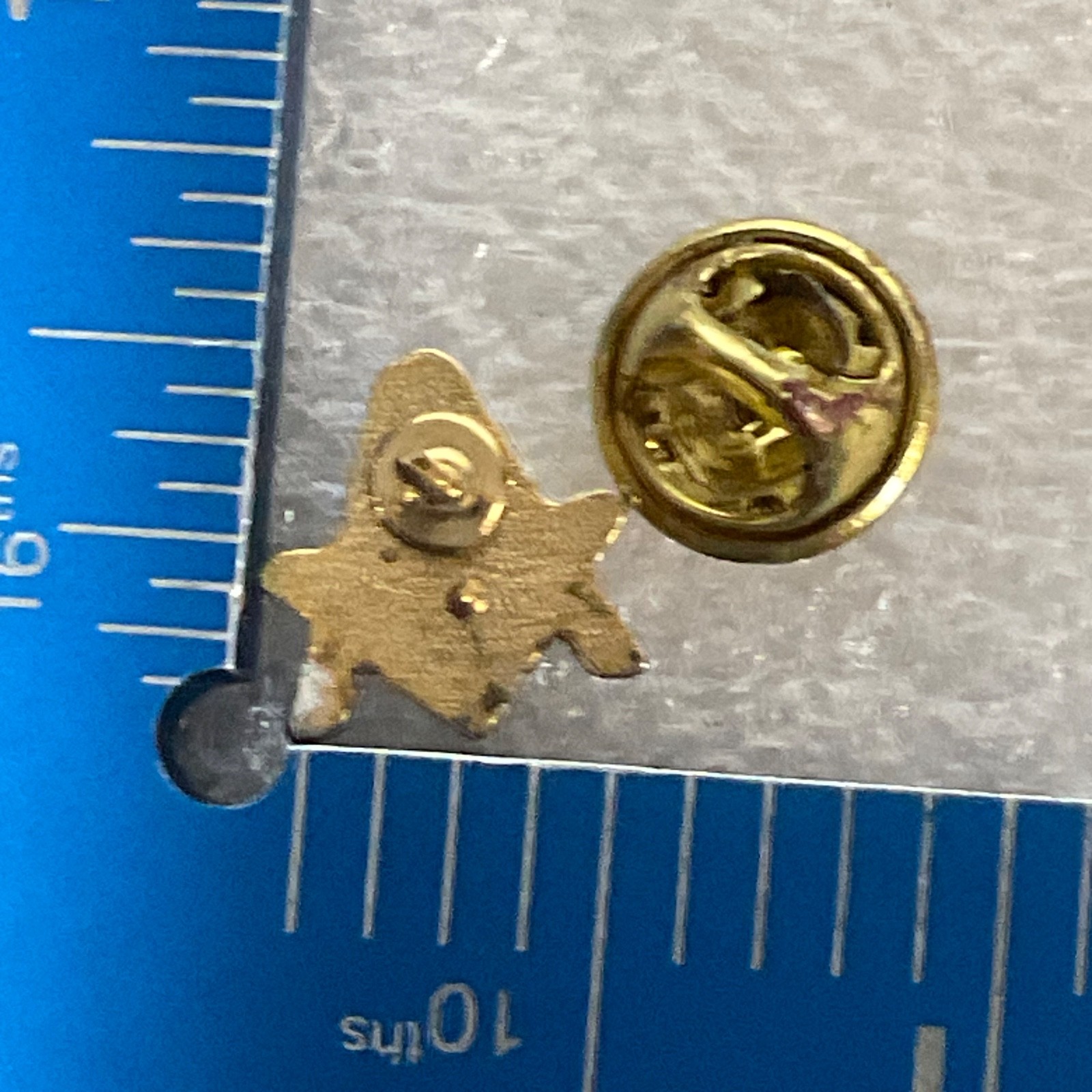 Small Masonic Square & Compass Pin Gold Tone Blue Enamel 0.4in Lapel Badge - Image 5